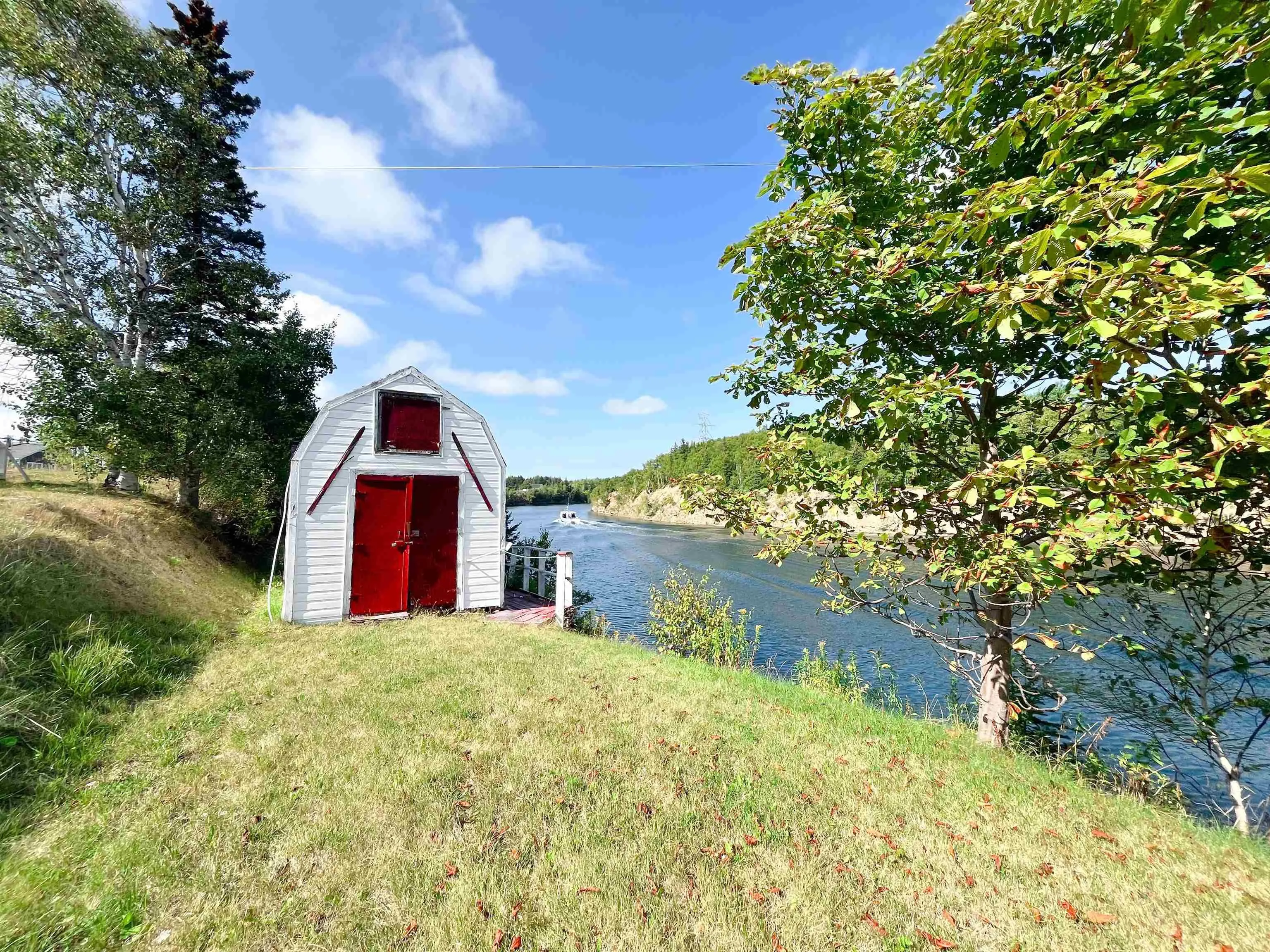 48 Point Aconi Road, Point Aconi, NS B1Y 2M8, 3 Bedrooms Bedrooms, ,1 BathroomBathrooms,Residential,For Sale,Point Aconi,202522548