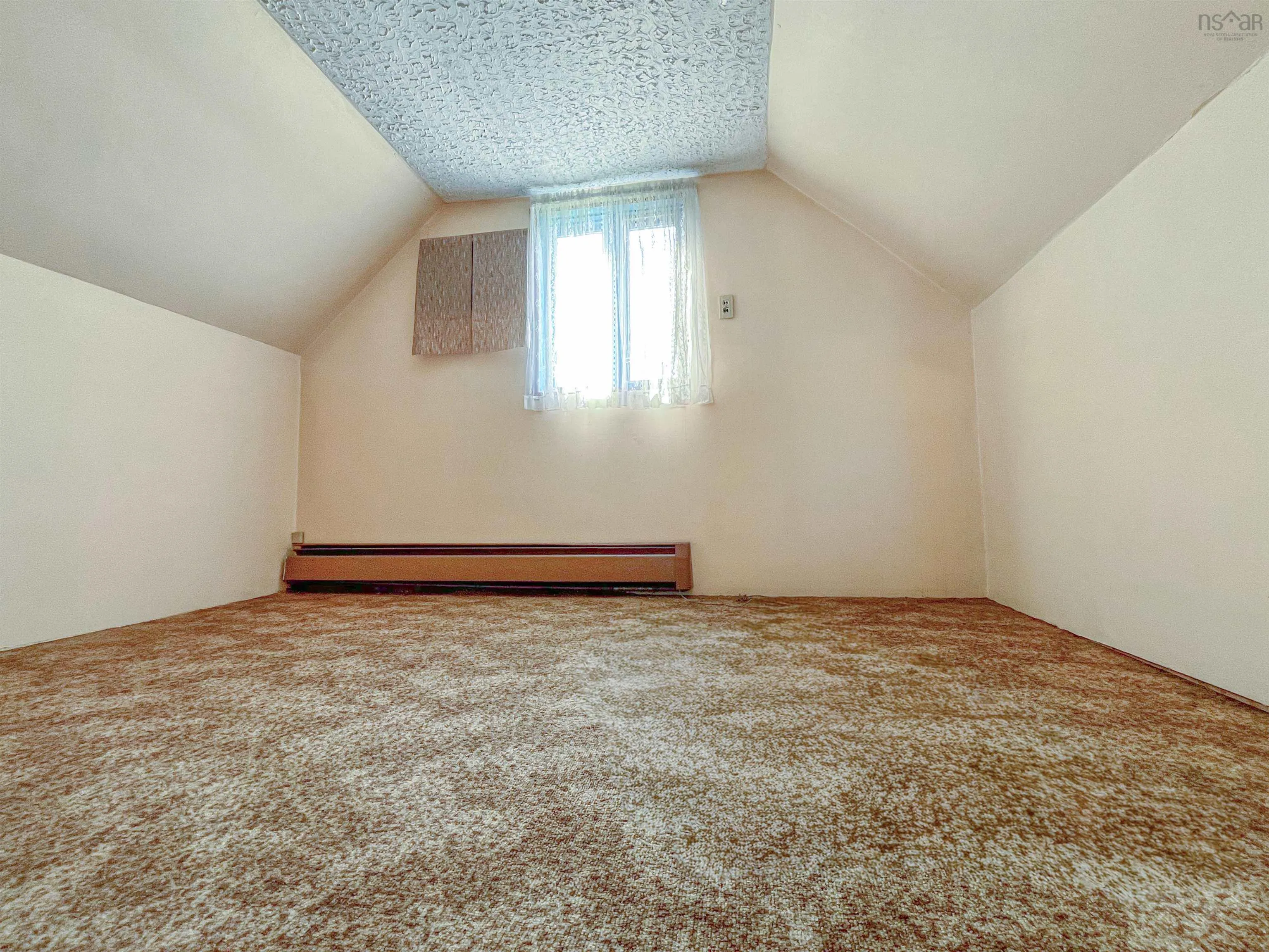 48 Point Aconi Road, Point Aconi, NS B1Y 2M8, 3 Bedrooms Bedrooms, ,1 BathroomBathrooms,Residential,For Sale,Point Aconi,202522548
