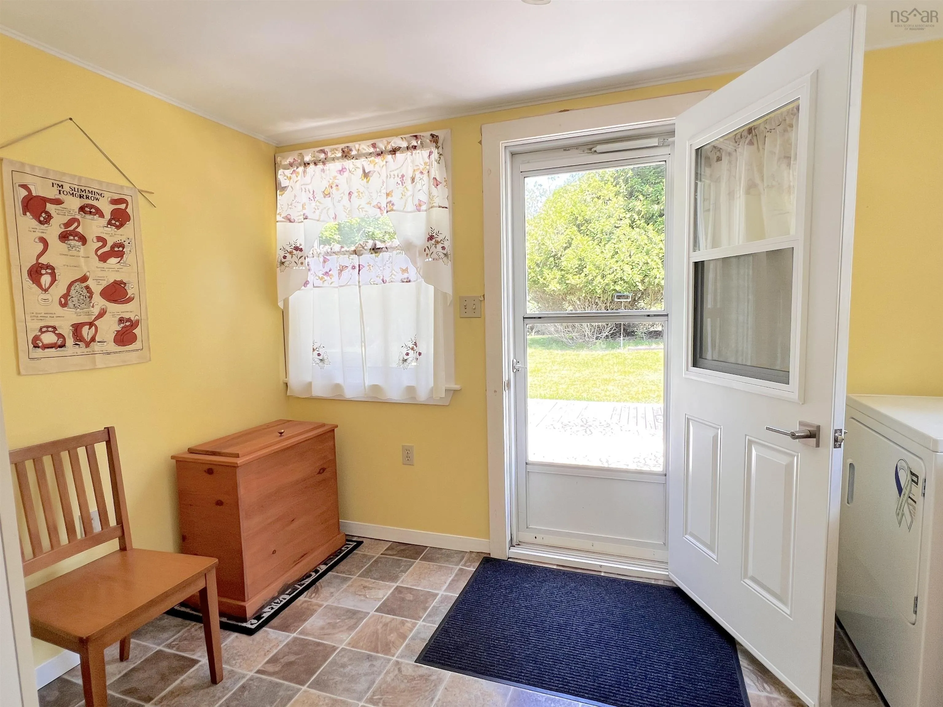 192 Harriet Street, Shelburne, NS B0T 1W0, 3 Bedrooms Bedrooms, ,1 BathroomBathrooms,Residential,For Sale,Harriet,202518579