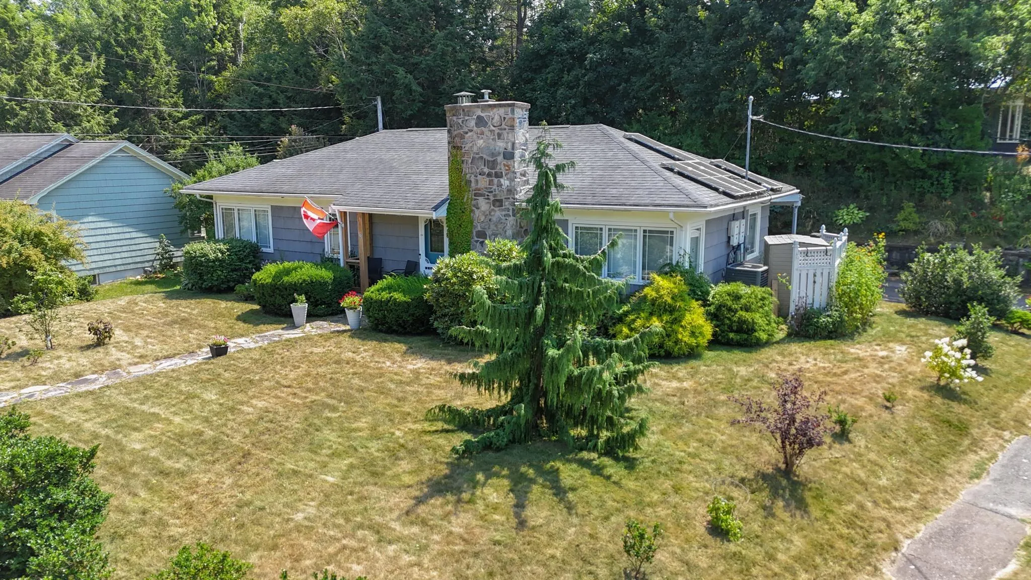 141 Crescent Street, Bridgewater, NS B4V 1K9, 3 Bedrooms Bedrooms, ,2 BathroomsBathrooms,Residential,For Sale,Crescent,202519666