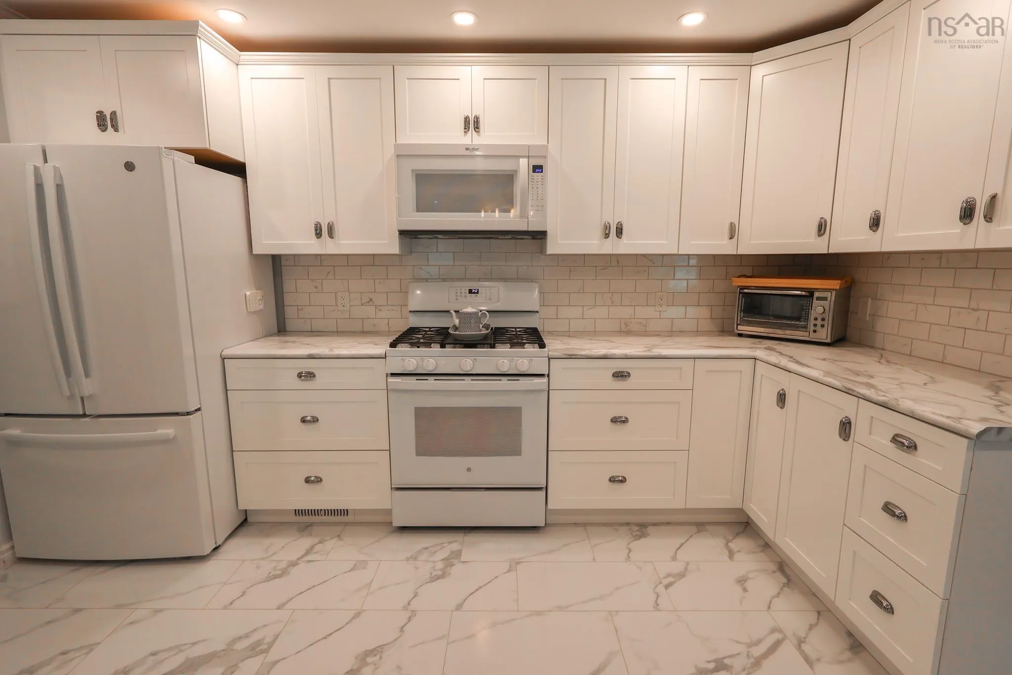 141 Crescent Street, Bridgewater, NS B4V 1K9, 3 Bedrooms Bedrooms, ,2 BathroomsBathrooms,Residential,For Sale,Crescent,202519666