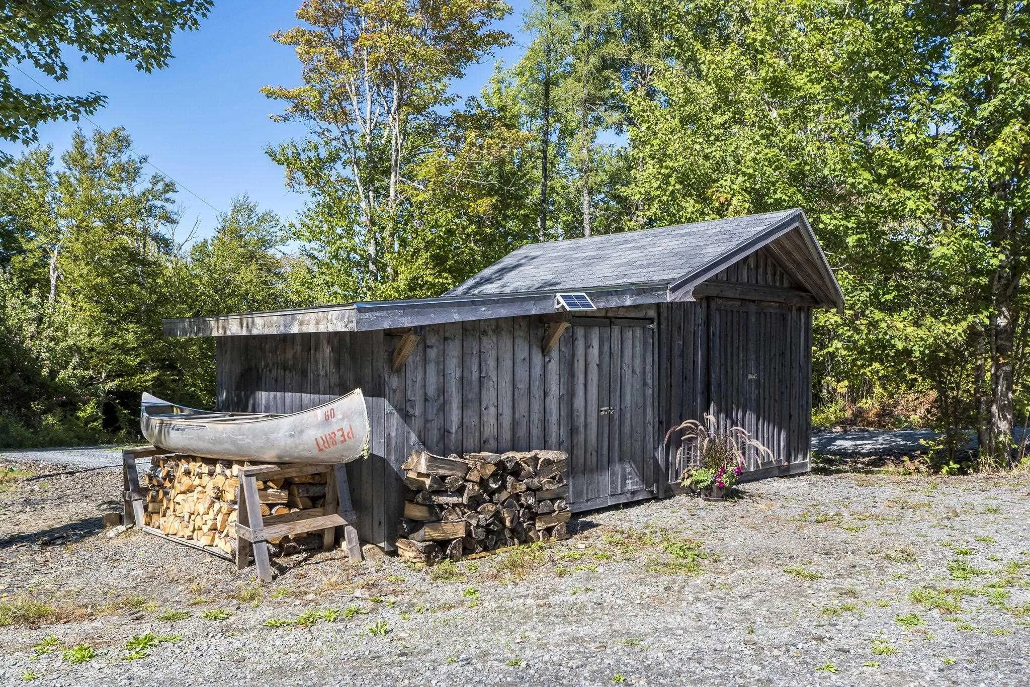 1232 Ashdale Road, South Rawdon, NS B0N 1Z0, 4 Bedrooms Bedrooms, ,2 BathroomsBathrooms,Residential,For Sale,Ashdale,202523663