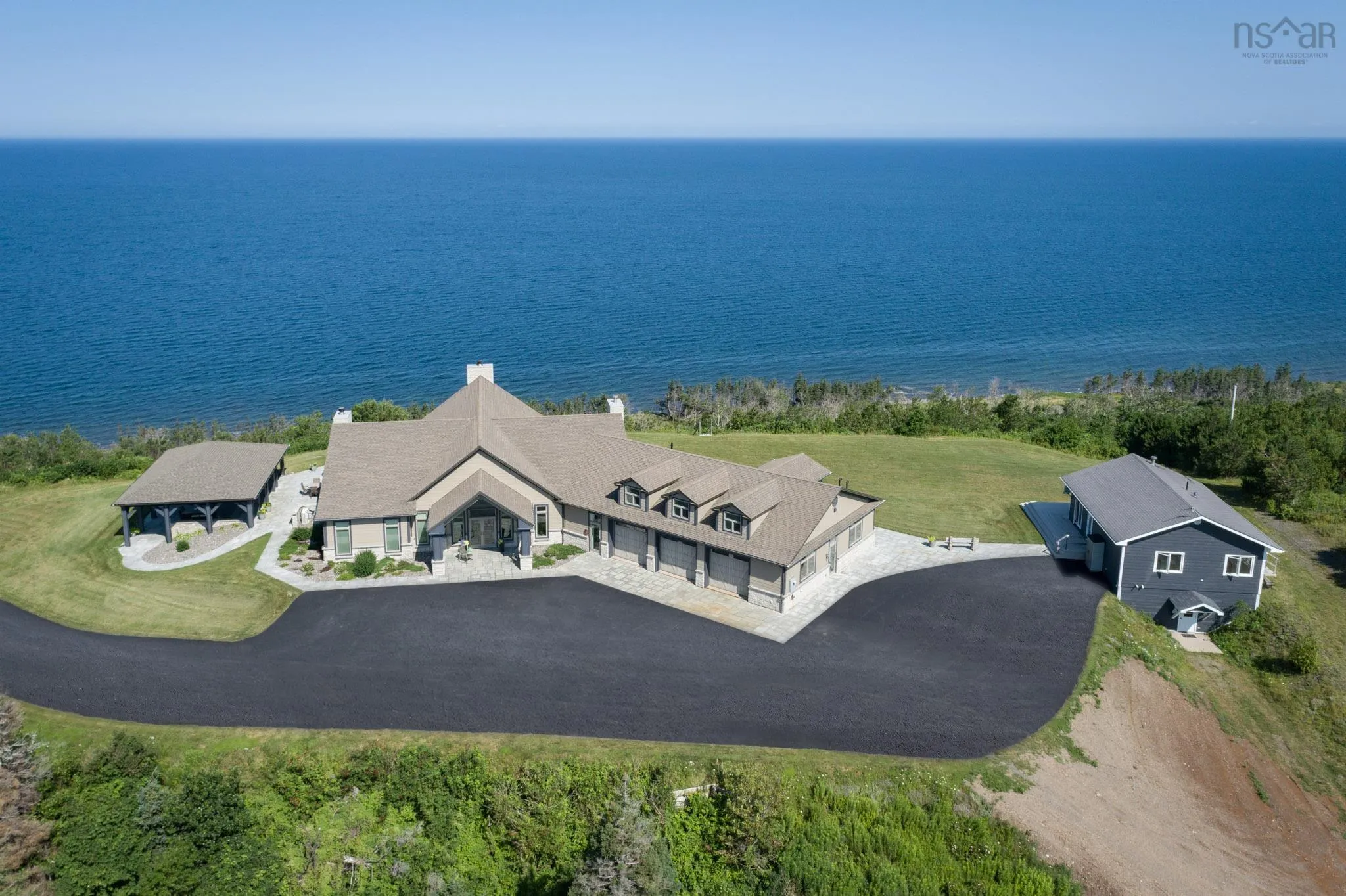 8482 Highway 337, Georgeville Ns B2g 2l1, 3 Bedrooms Bedrooms, ,4 BathroomsBathrooms,Residential,For Sale,Highway 337,202503067