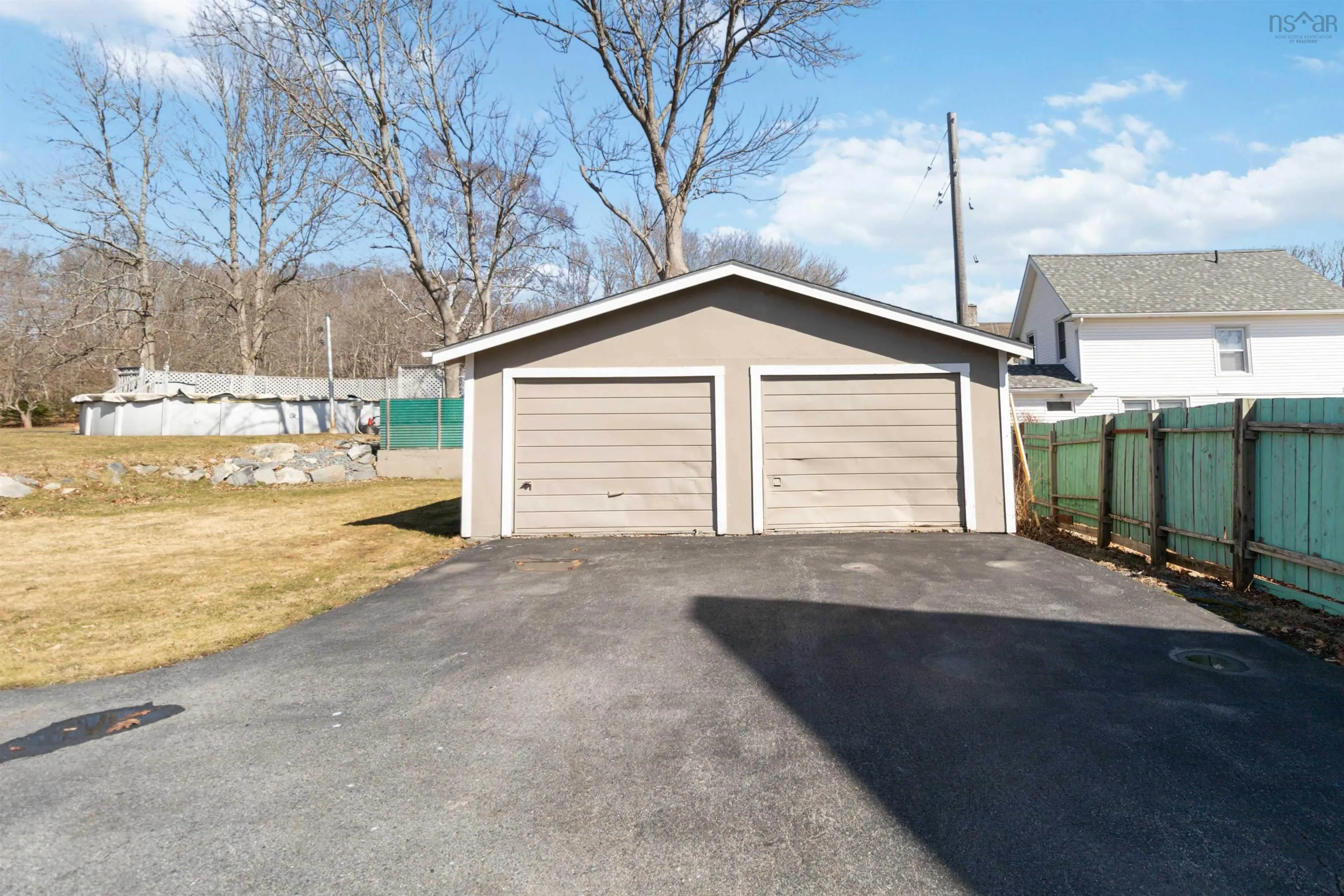 39 Brooklyn Shore Road, Brooklyn Ns B0j 1h0, 3 Bedrooms Bedrooms, ,2 BathroomsBathrooms,Residential,For Sale,Brooklyn Shore,202505391