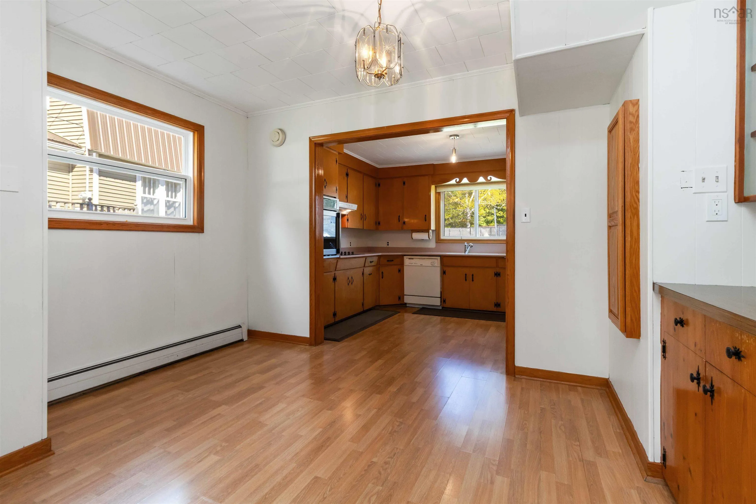 39 Brooklyn Shore Road, Brooklyn, NS B0J 1H0, 3 Bedrooms Bedrooms, ,2 BathroomsBathrooms,Residential,For Sale,Brooklyn Shore,202505391