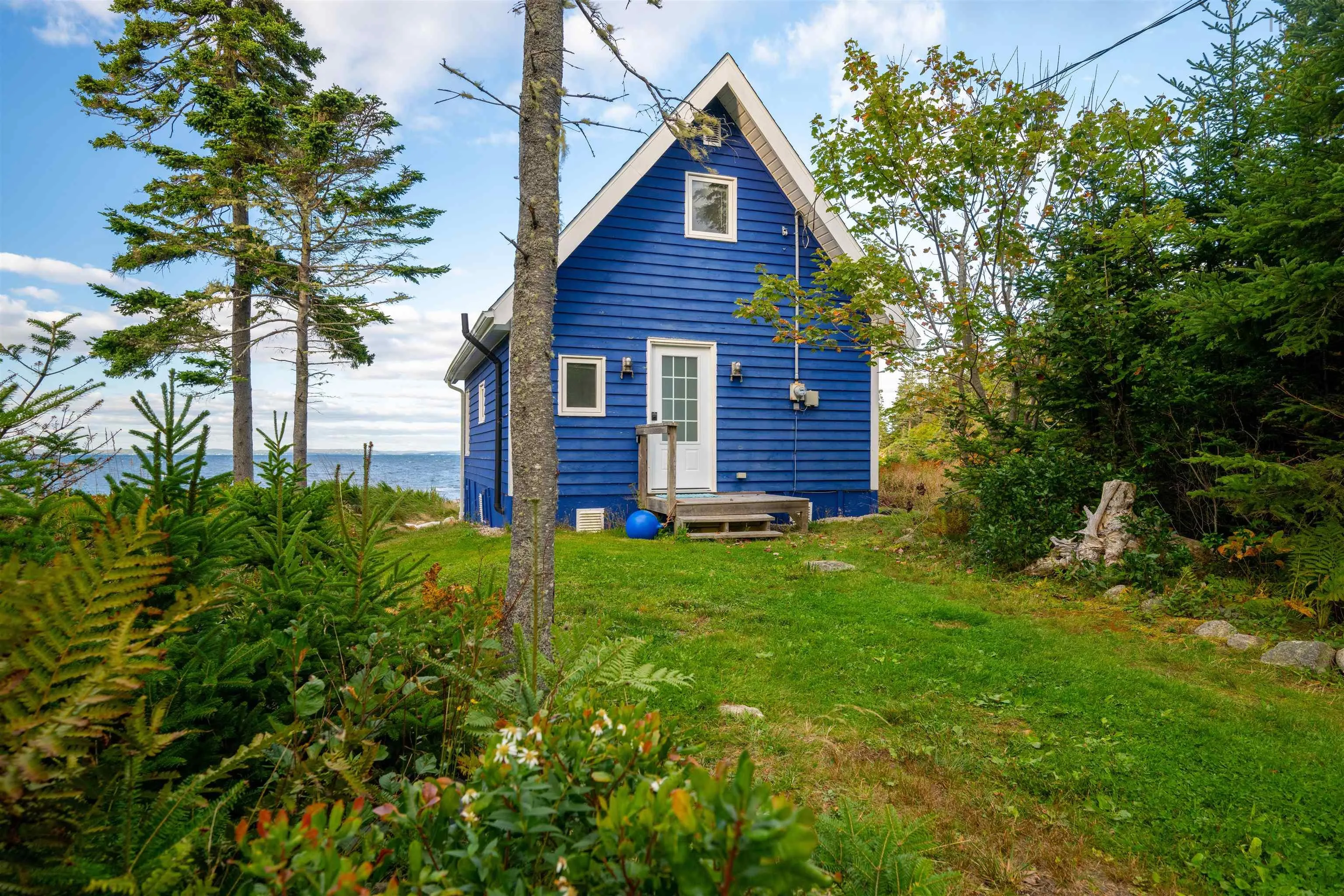 152 Owls Head Drive, Northwest Cove Ns B0j 1t0, 5 Bedrooms Bedrooms, ,3 BathroomsBathrooms,Residential,For Sale,Owls Head,202423941