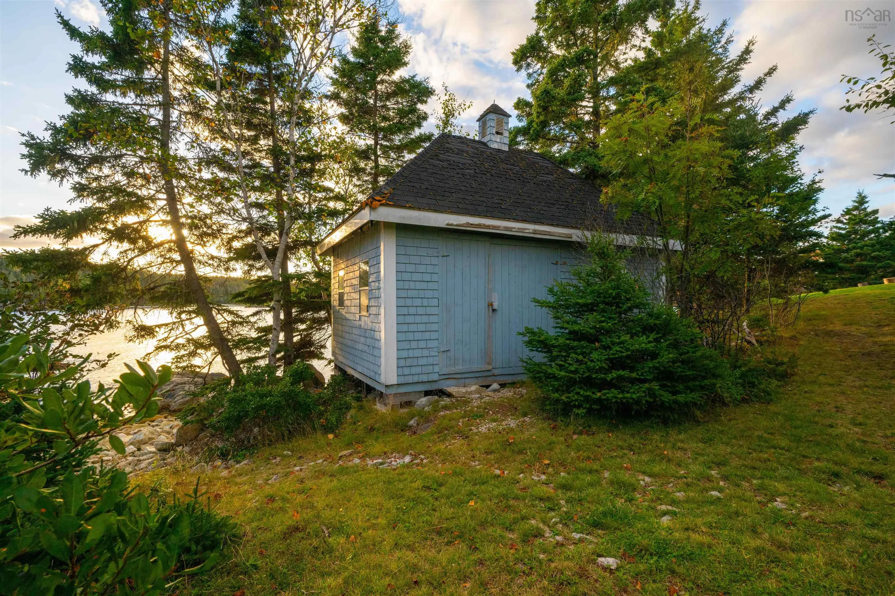 152 Owls Head Drive, Northwest Cove Ns B0j 1t0, 5 Bedrooms Bedrooms, ,3 BathroomsBathrooms,Residential,For Sale,Owls Head,202423941