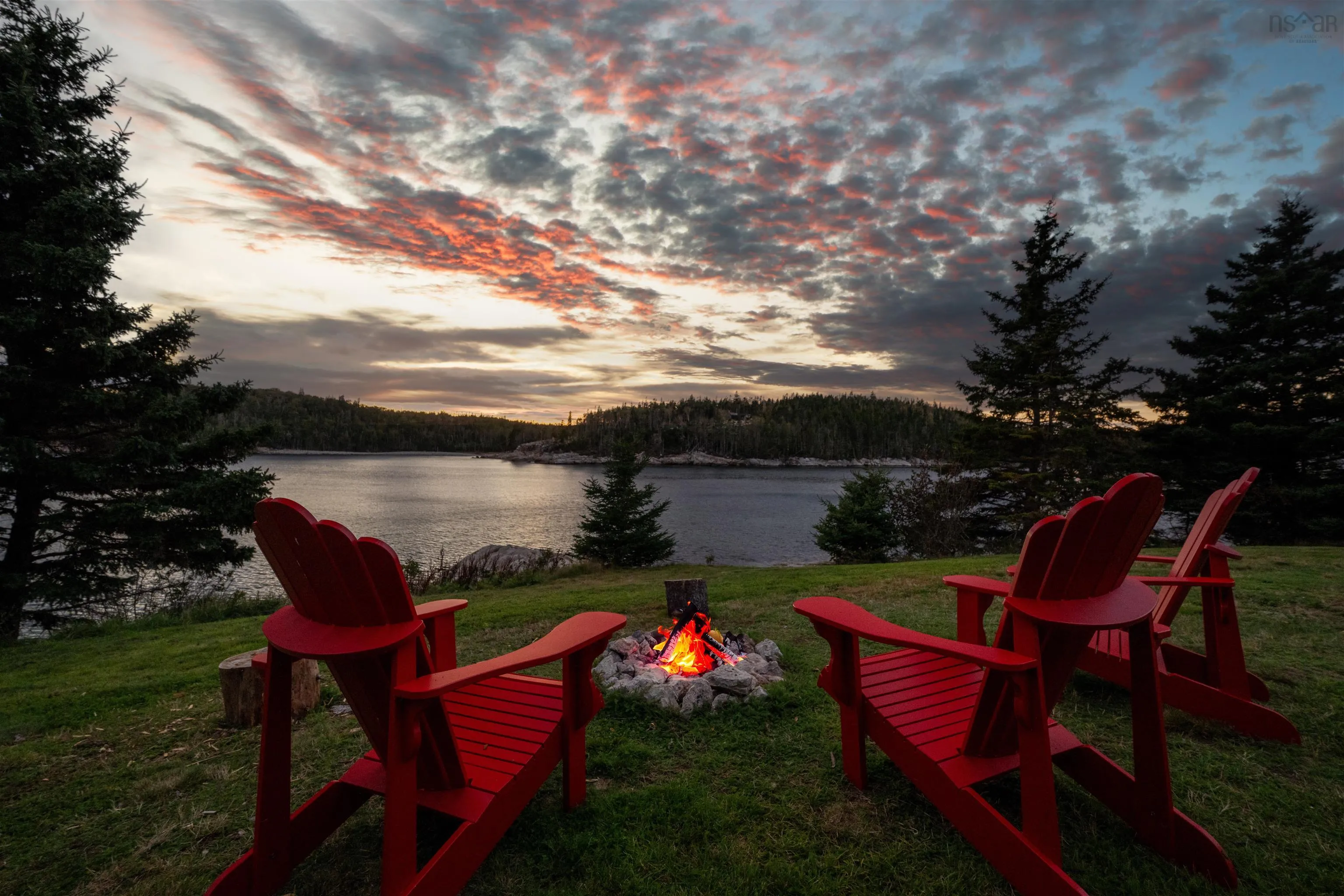 152 Owls Head Drive, Northwest Cove Ns B0j 1t0, 5 Bedrooms Bedrooms, ,3 BathroomsBathrooms,Residential,For Sale,Owls Head,202423941