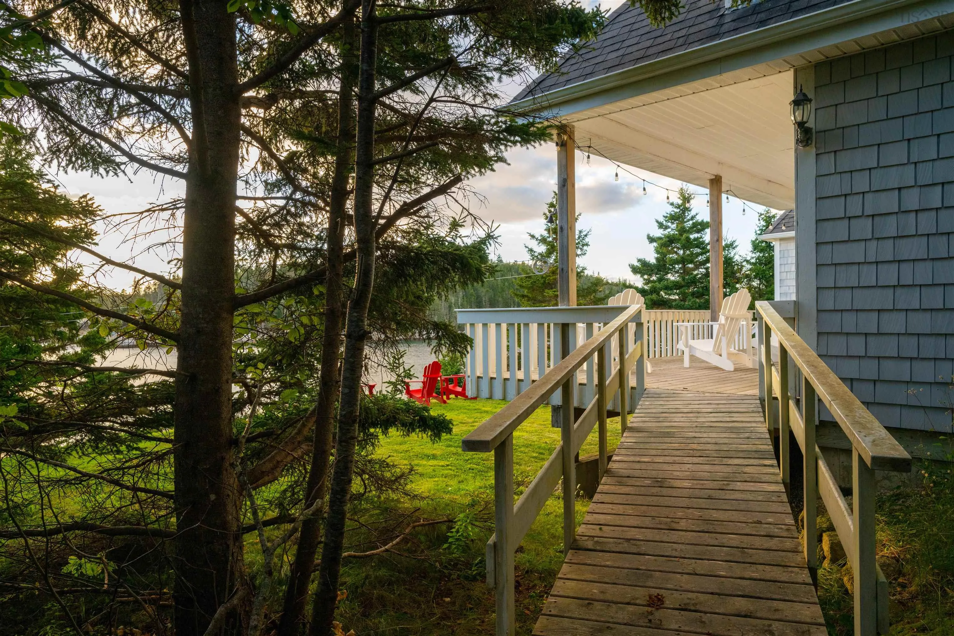152 Owls Head Drive, Northwest Cove Ns B0j 1t0, 5 Bedrooms Bedrooms, ,3 BathroomsBathrooms,Residential,For Sale,Owls Head,202423941