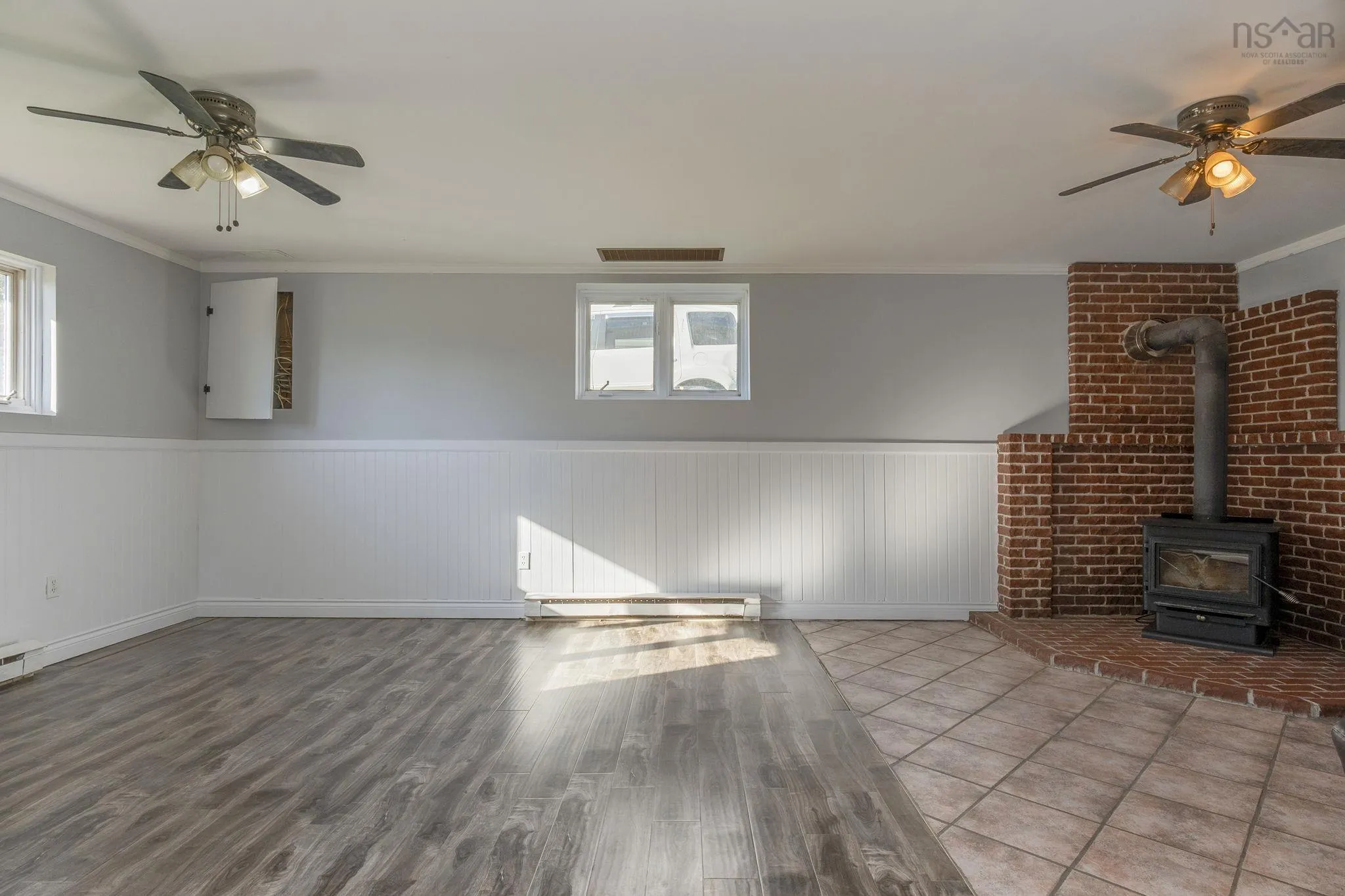 373 Auburn Drive, Dartmouth, NS B2W 6E1, 4 Bedrooms Bedrooms, ,2 BathroomsBathrooms,Residential,For Sale,Auburn,202525529