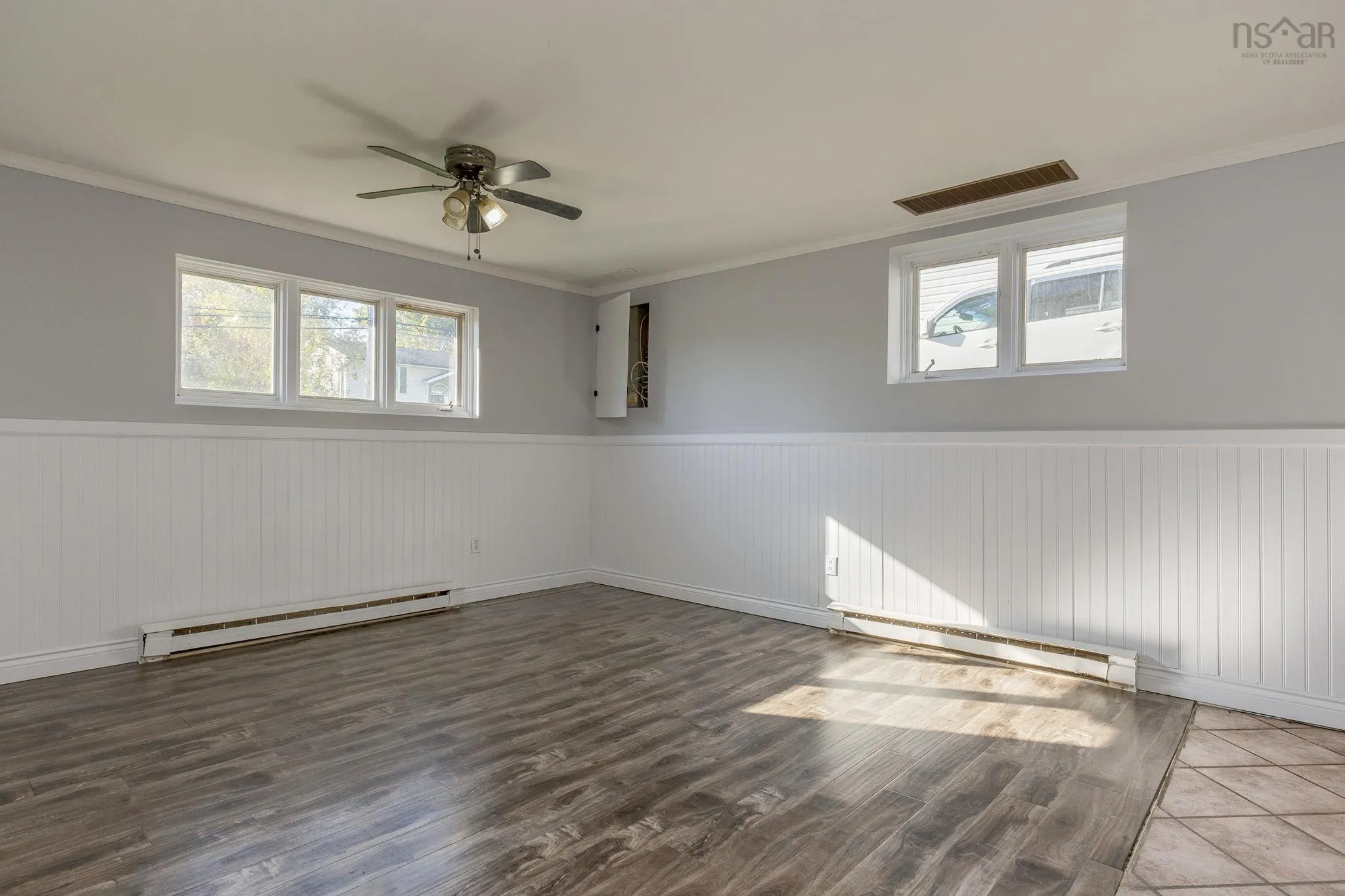 373 Auburn Drive, Dartmouth, NS B2W 6E1, 4 Bedrooms Bedrooms, ,2 BathroomsBathrooms,Residential,For Sale,Auburn,202525529
