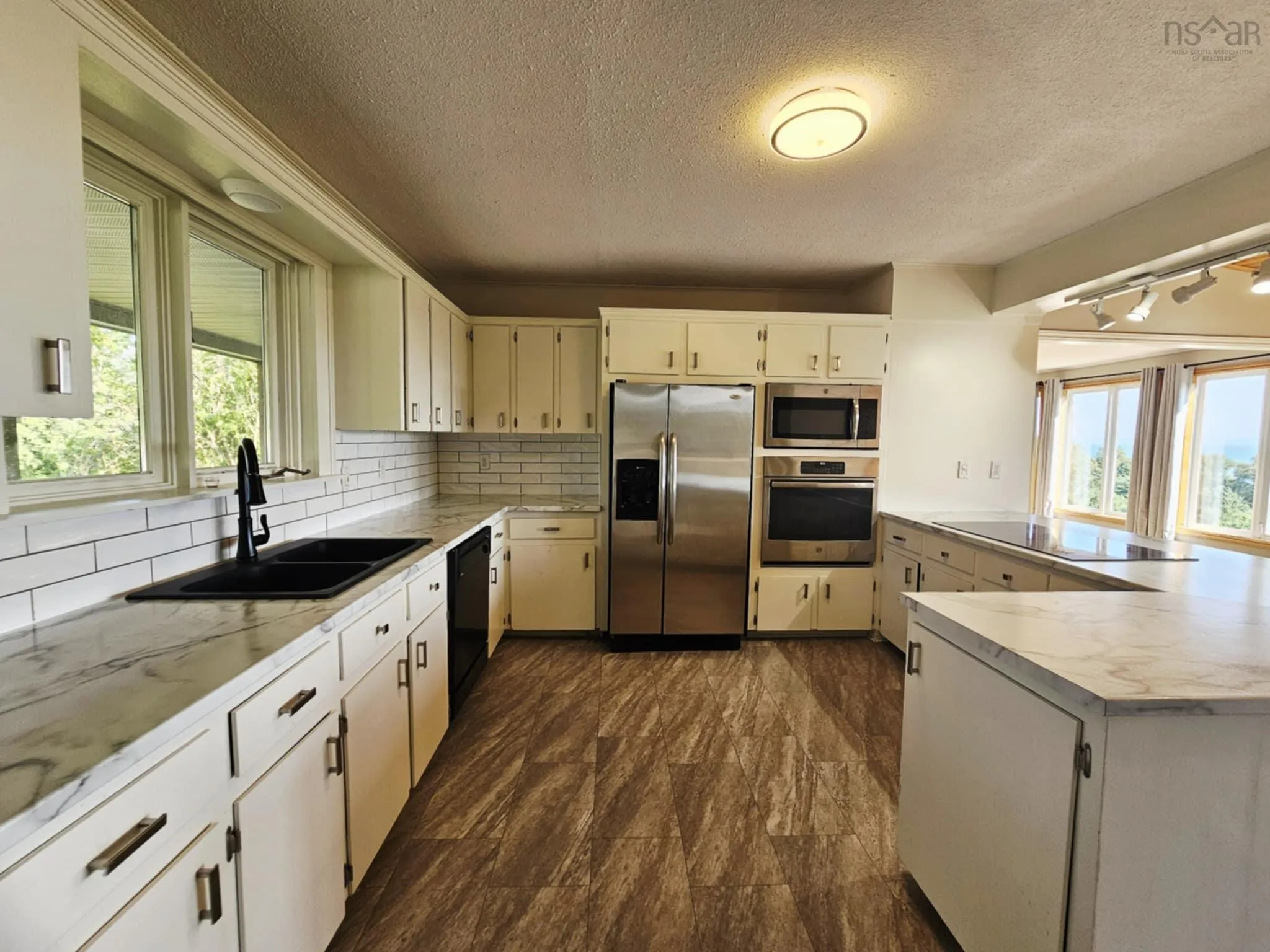 1994 Highway 2, Economy, NS B0M 1B0, 4 Bedrooms Bedrooms, ,2 BathroomsBathrooms,Residential,For Sale,Highway 2,202518881