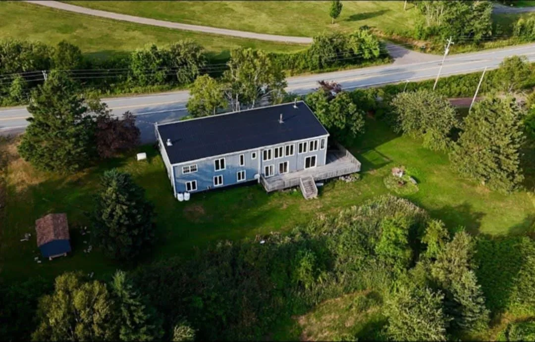 1994 Highway 2, Economy, NS B0M 1B0, 4 Bedrooms Bedrooms, ,2 BathroomsBathrooms,Residential,For Sale,Highway 2,202518881
