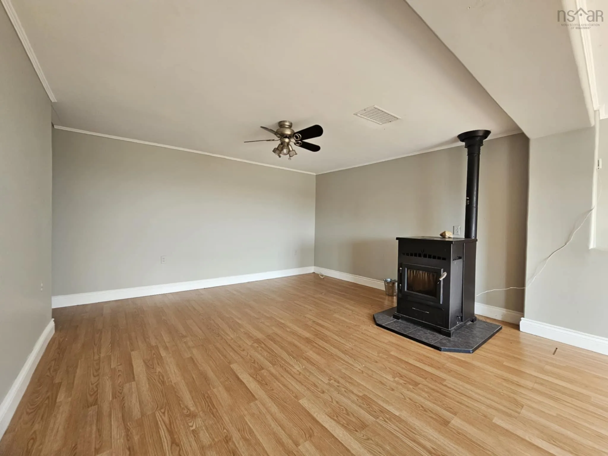 1994 Highway 2, Economy, NS B0M 1B0, 4 Bedrooms Bedrooms, ,2 BathroomsBathrooms,Residential,For Sale,Highway 2,202518881