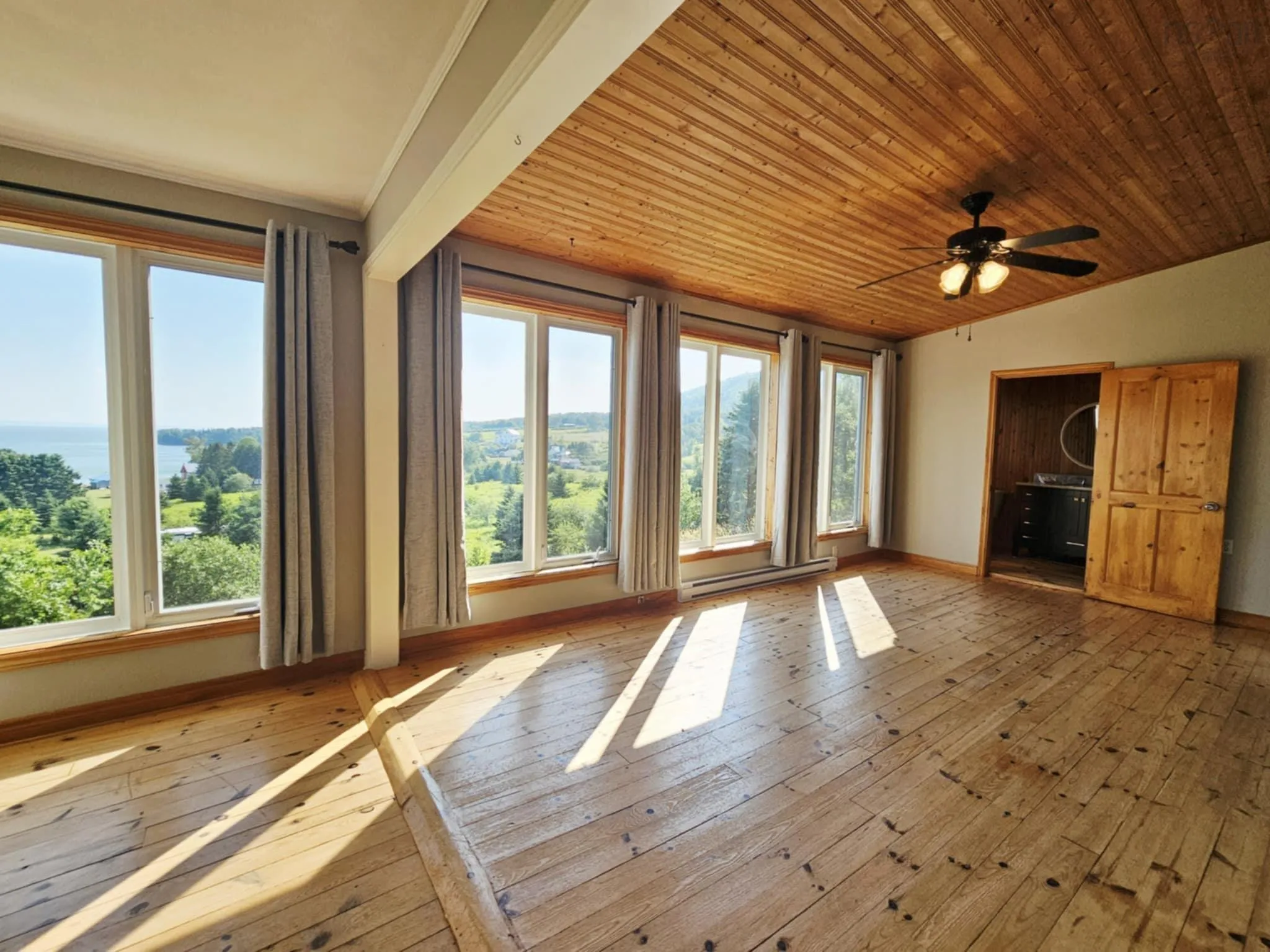 1994 Highway 2, Economy, NS B0M 1B0, 4 Bedrooms Bedrooms, ,2 BathroomsBathrooms,Residential,For Sale,Highway 2,202518881