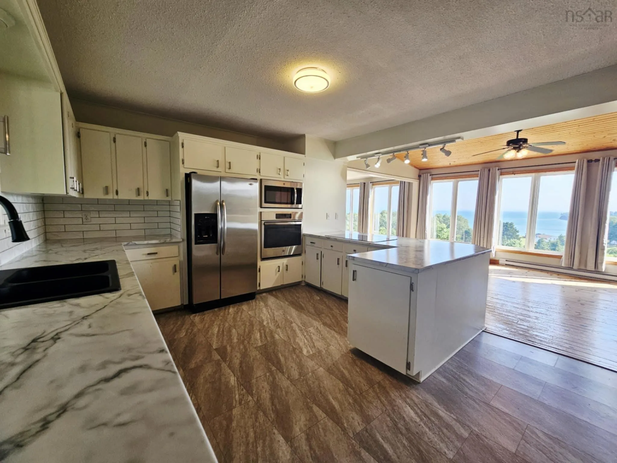 1994 Highway 2, Economy, NS B0M 1B0, 4 Bedrooms Bedrooms, ,2 BathroomsBathrooms,Residential,For Sale,Highway 2,202518881