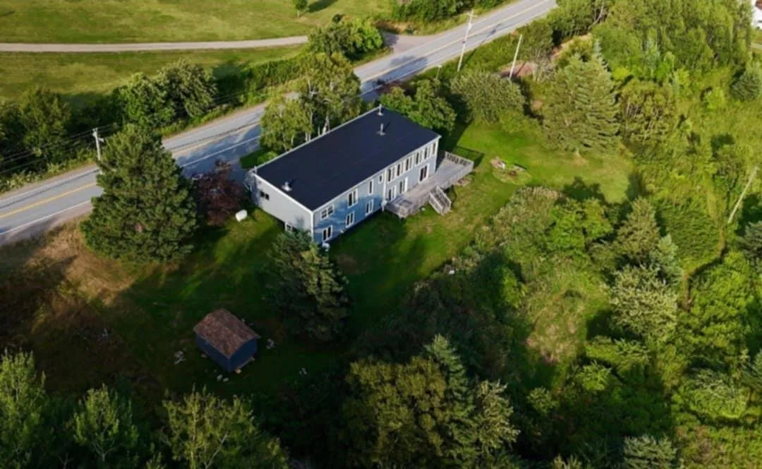 1994 Highway 2, Economy, NS B0M 1B0, 4 Bedrooms Bedrooms, ,2 BathroomsBathrooms,Residential,For Sale,Highway 2,202518881