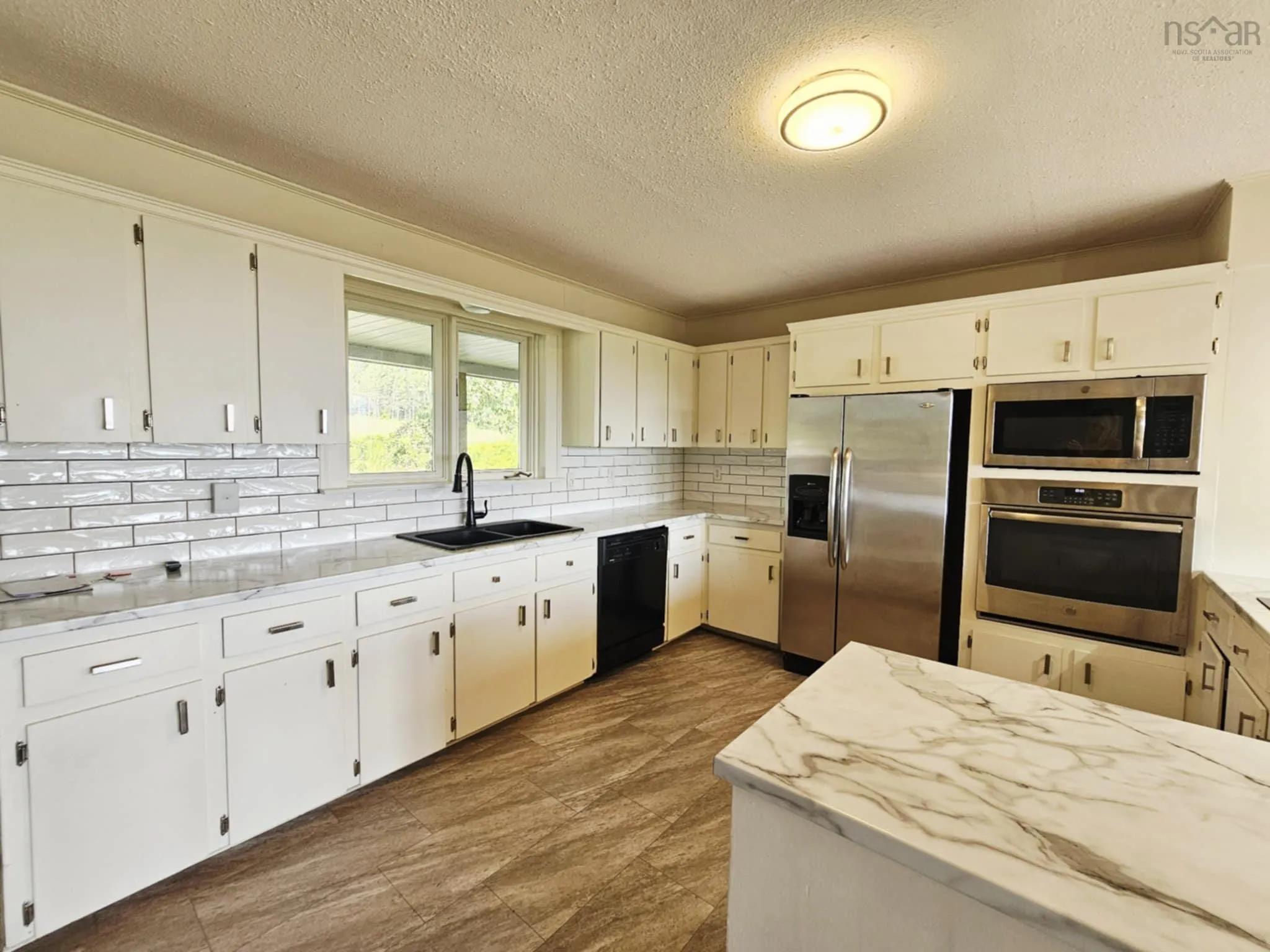 1994 Highway 2, Economy, NS B0M 1B0, 4 Bedrooms Bedrooms, ,2 BathroomsBathrooms,Residential,For Sale,Highway 2,202518881