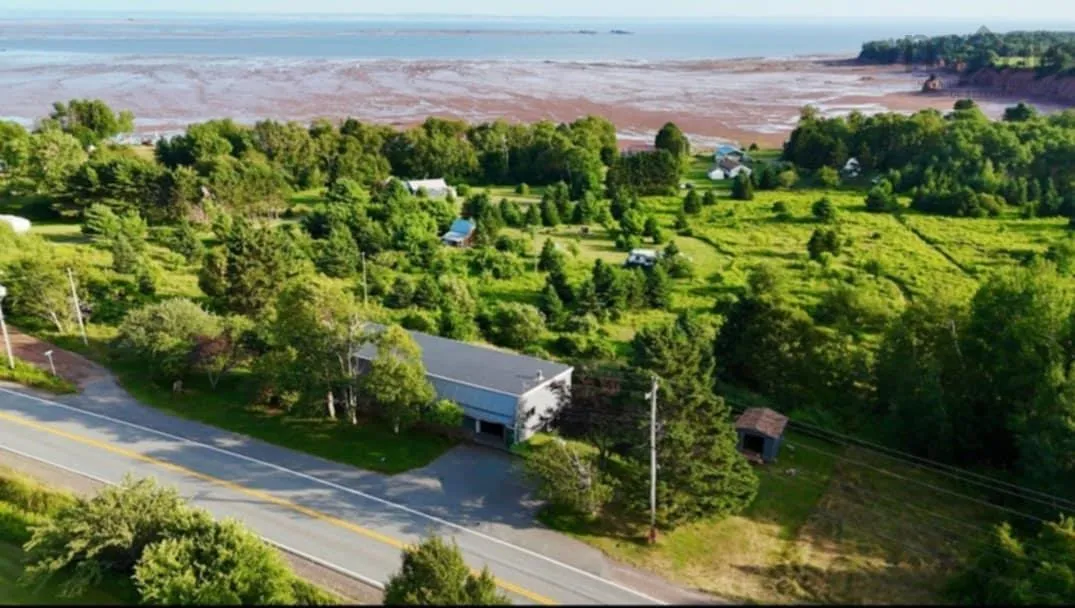 1994 Highway 2, Economy, NS B0M 1B0, 4 Bedrooms Bedrooms, ,2 BathroomsBathrooms,Residential,For Sale,Highway 2,202518881
