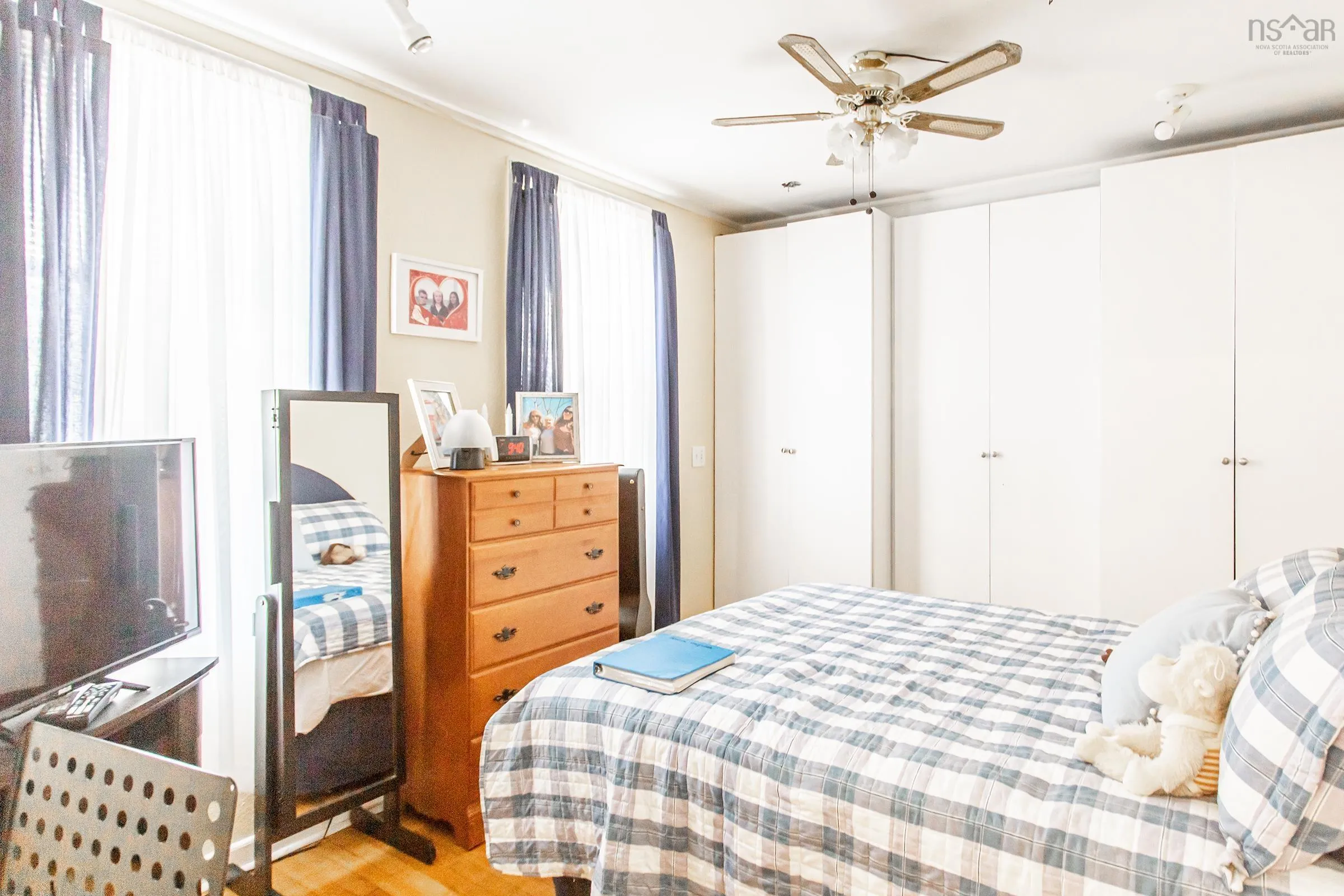 324 St. George Street, Annapolis Royal Ns B0s 1a0, 6 Bedrooms Bedrooms, ,Residential Income,For Sale,St. George,202415884