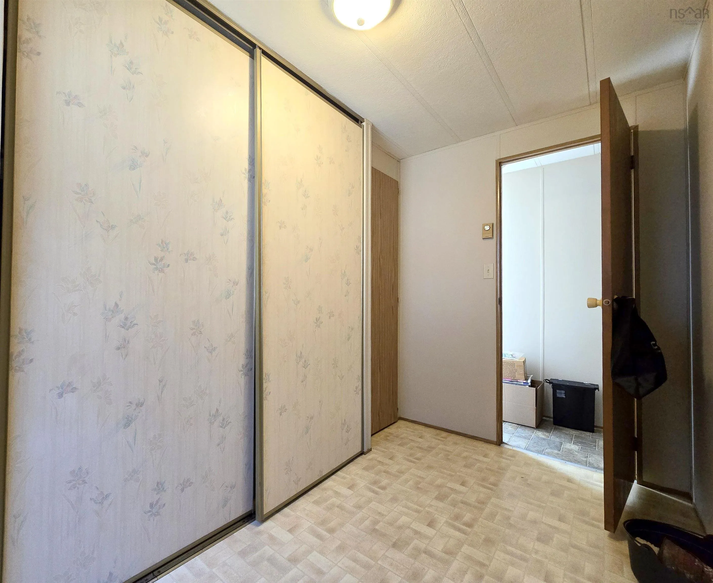 32 Lorne Crescent, Amherst, NS B4H 4B7, 3 Bedrooms Bedrooms, ,1 BathroomBathrooms,Residential,For Sale,Lorne,202519131