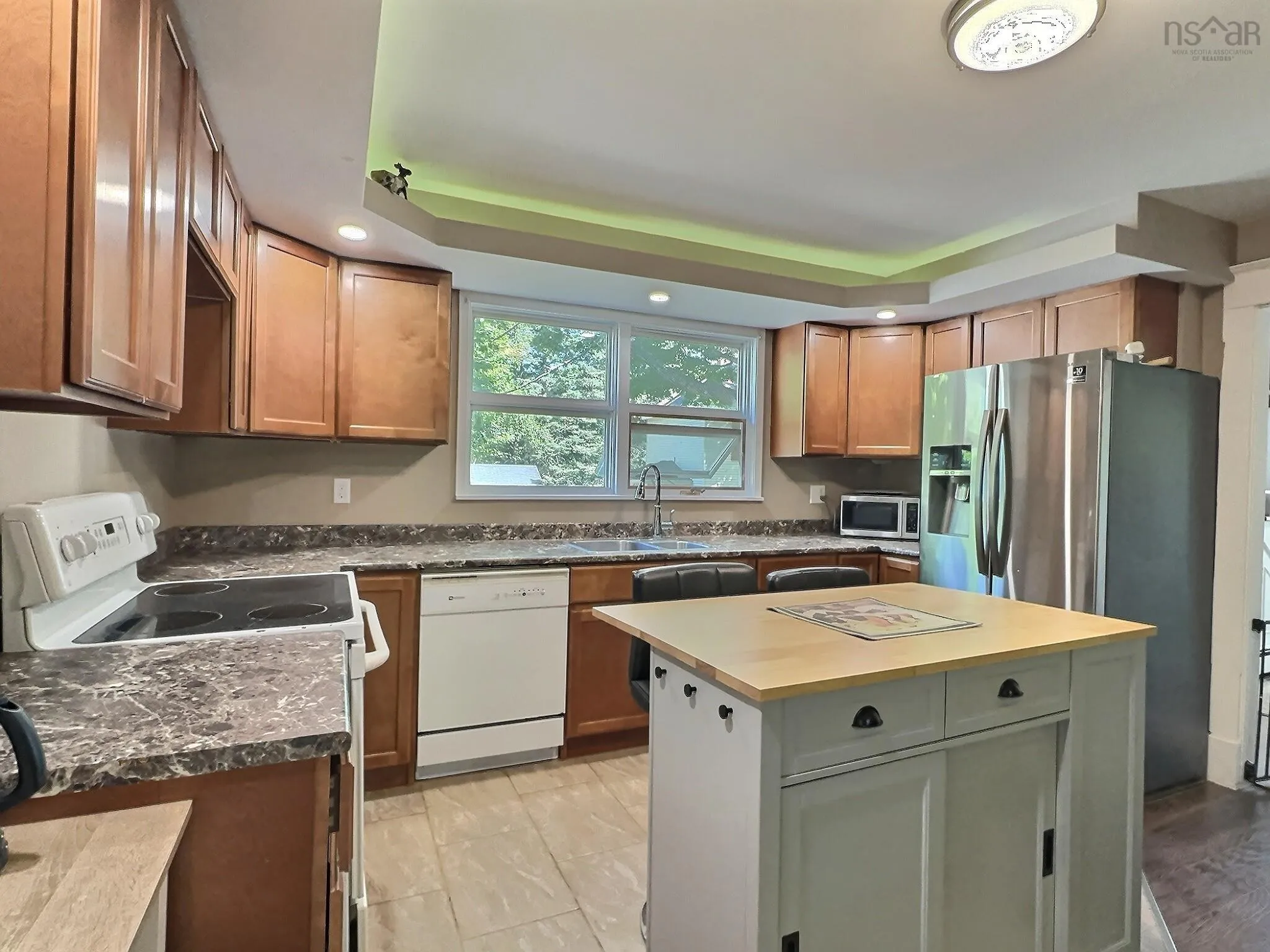 1341 East Prince Street, Truro, NS B2N 1J5, 3 Bedrooms Bedrooms, ,2 BathroomsBathrooms,Residential,For Sale,East Prince,202520820