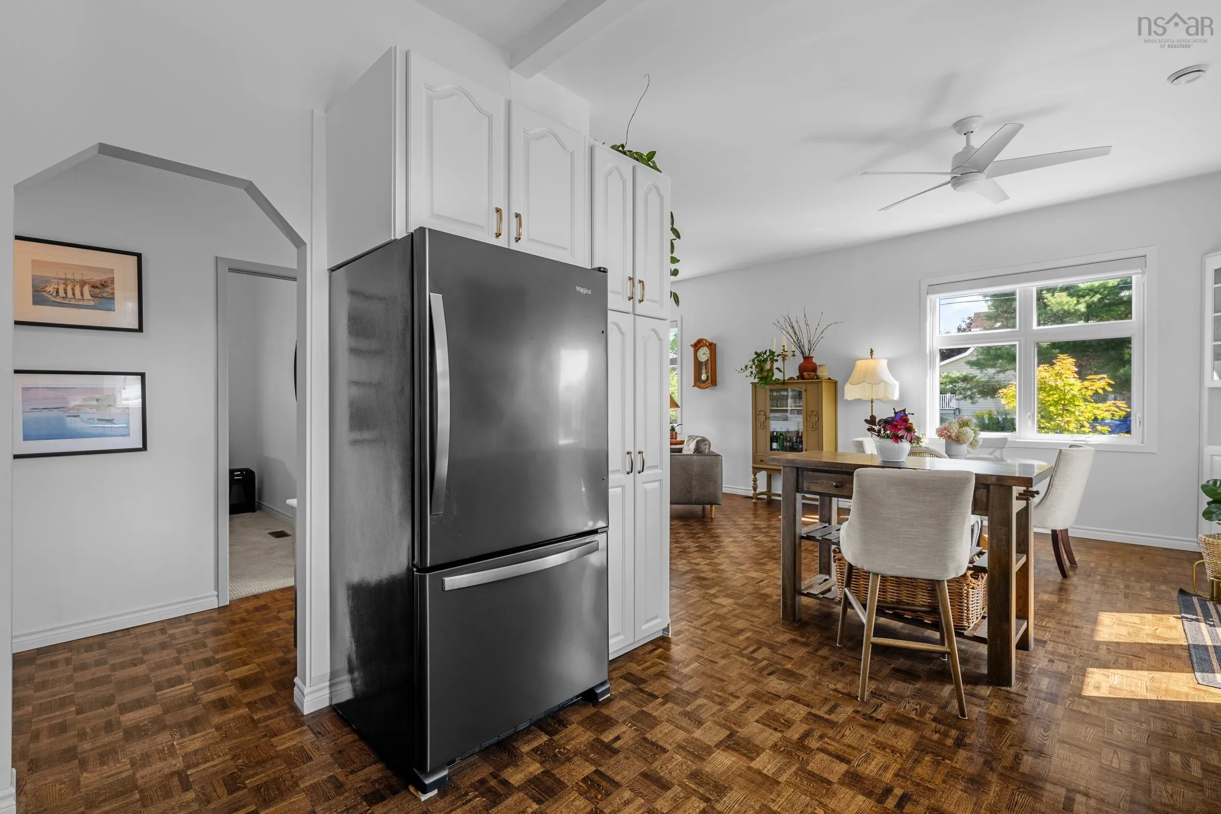 22 Beechview Drive, Chester, NS B0J 1J0, 3 Bedrooms Bedrooms, ,2 BathroomsBathrooms,Residential,For Sale,Beechview,202521620