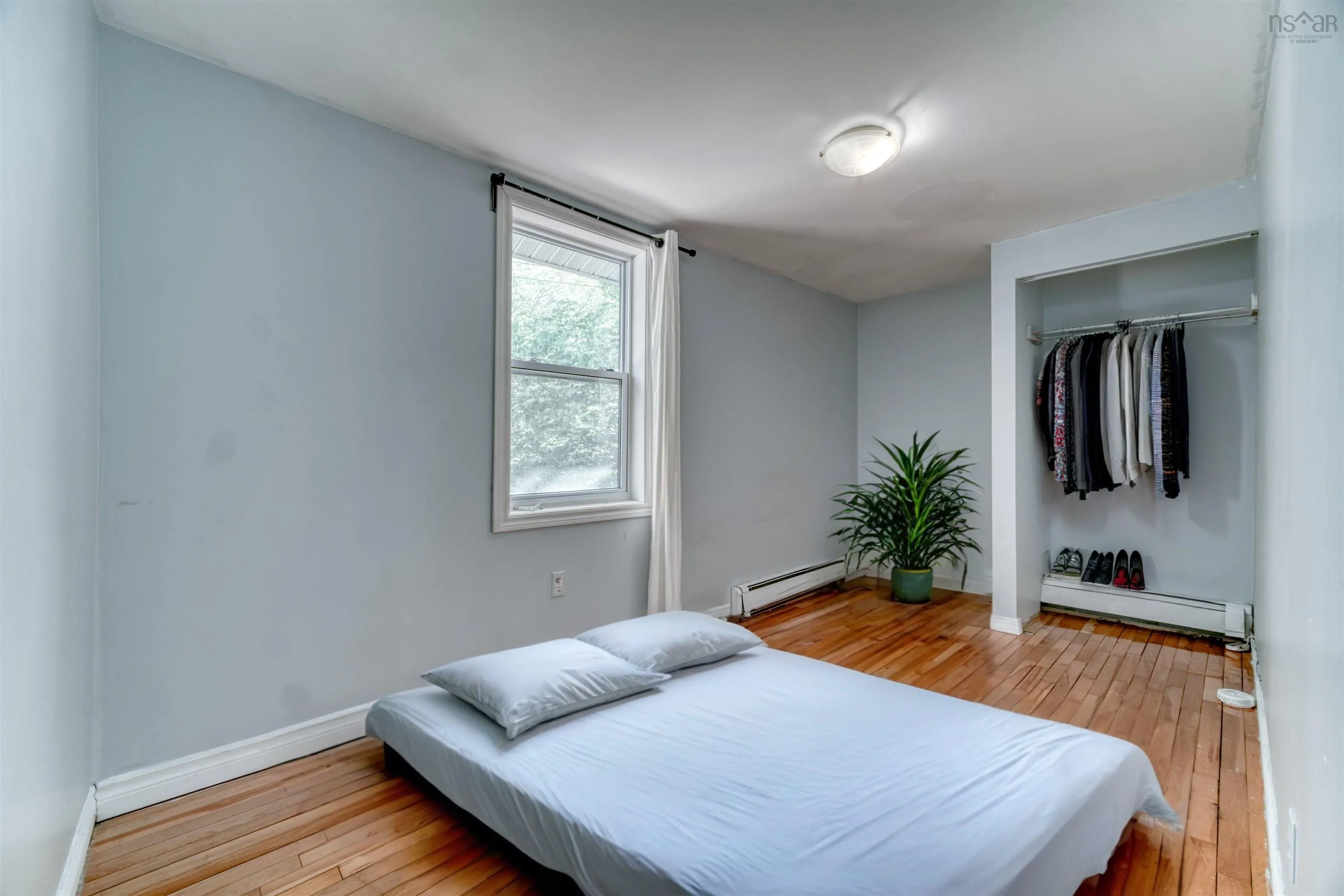 20-22 Coronet Avenue, Halifax, NS B3N 1L5, 6 Bedrooms Bedrooms, ,Residential Income,For Sale,Coronet,202514005