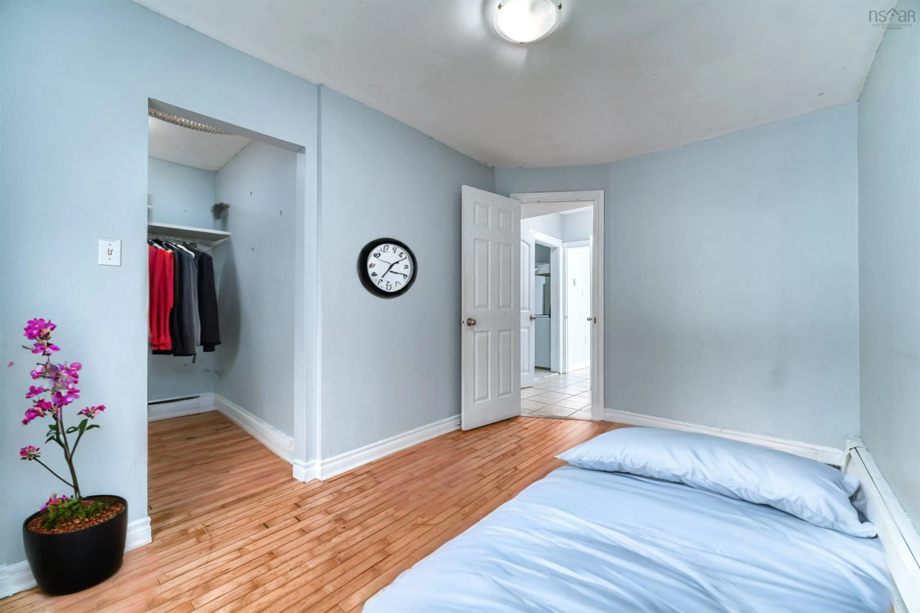 20-22 Coronet Avenue, Halifax, NS B3N 1L5, 6 Bedrooms Bedrooms, ,Residential Income,For Sale,Coronet,202514005