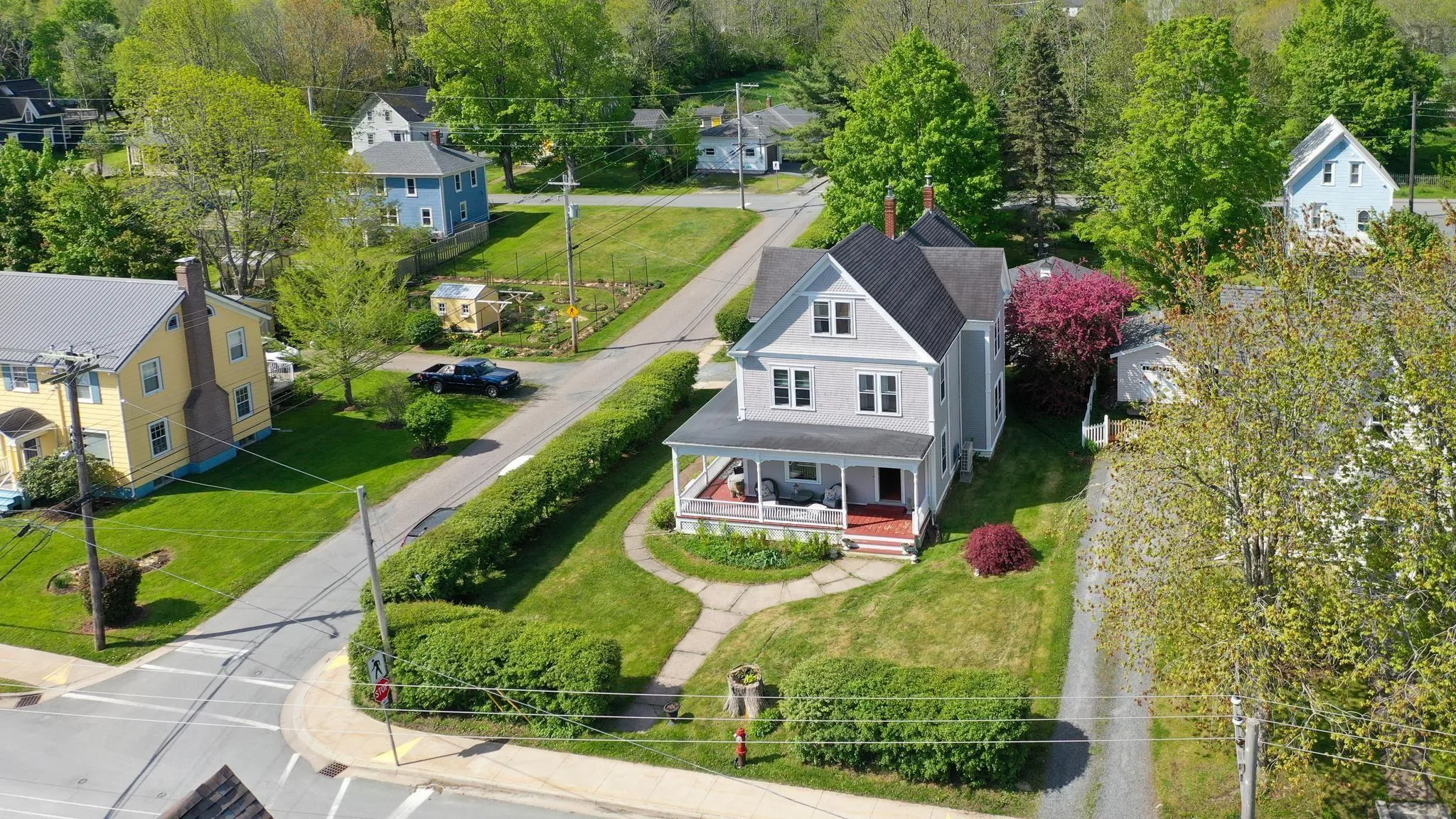 78 Pleasant Street, Mahone Bay, NS B0J 2E0, 5 Bedrooms Bedrooms, ,2 BathroomsBathrooms,Residential,For Sale,Pleasant,202513201
