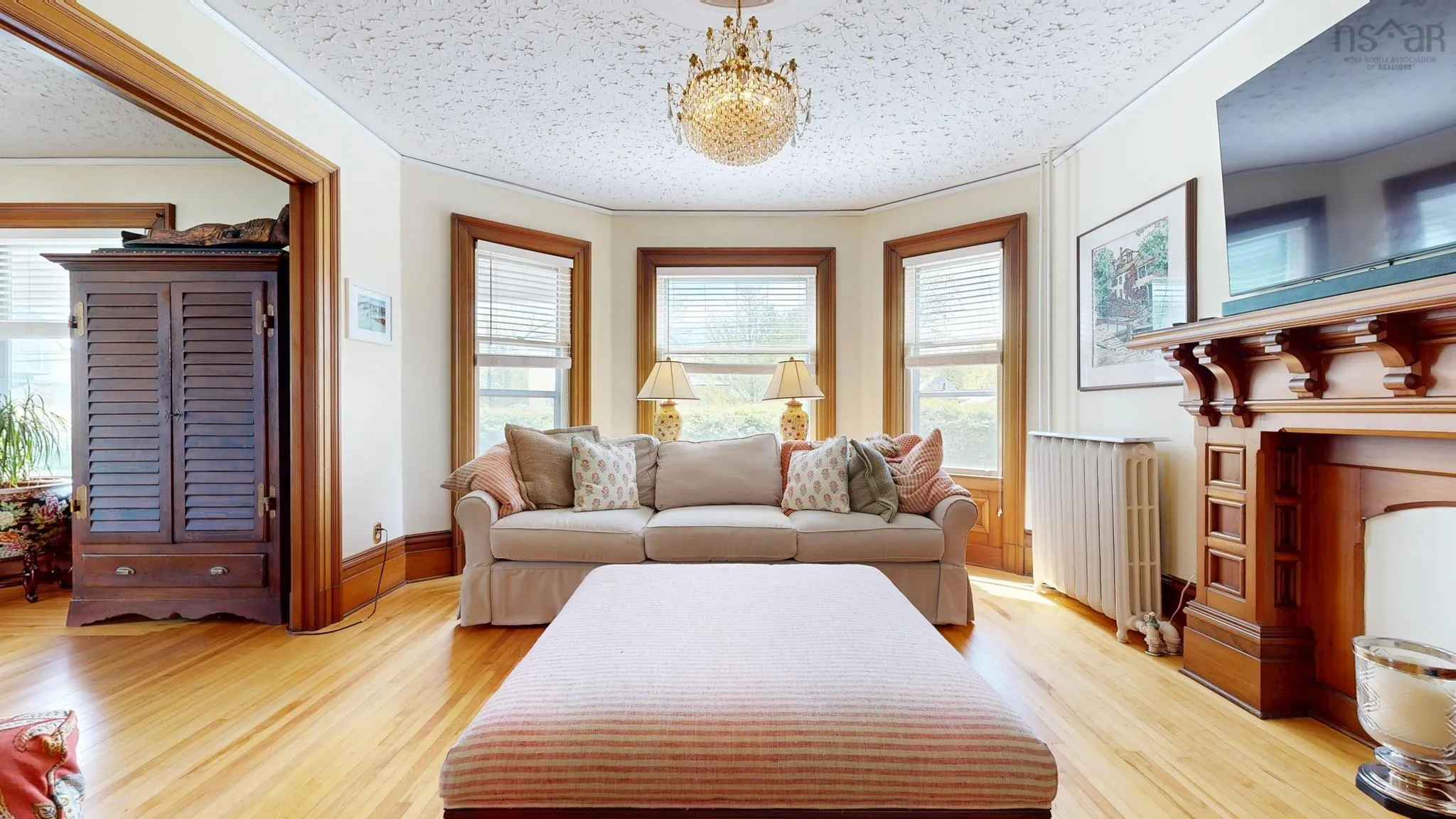 78 Pleasant Street, Mahone Bay, NS B0J 2E0, 5 Bedrooms Bedrooms, ,2 BathroomsBathrooms,Residential,For Sale,Pleasant,202513201