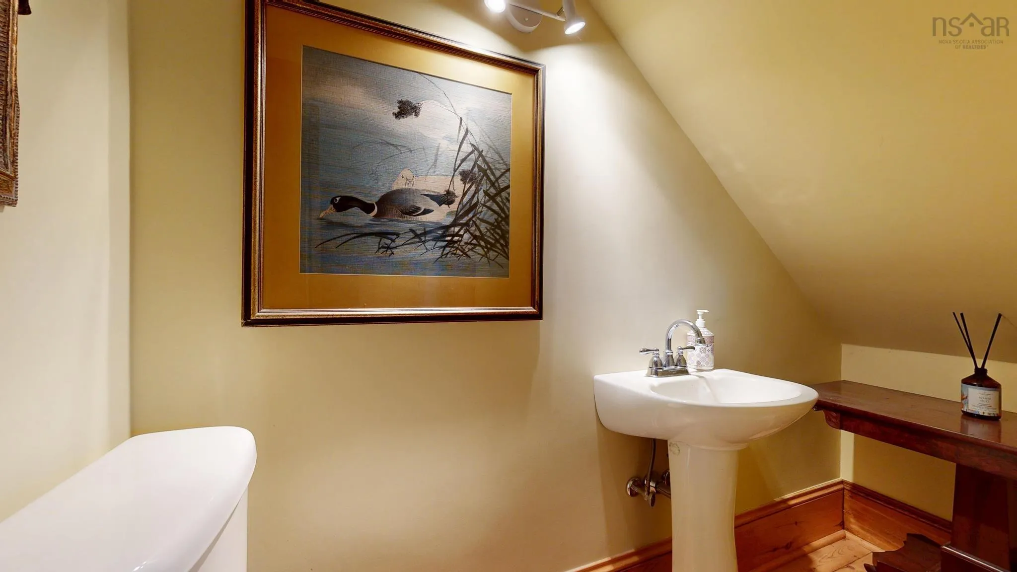 78 Pleasant Street, Mahone Bay, NS B0J 2E0, 5 Bedrooms Bedrooms, ,2 BathroomsBathrooms,Residential,For Sale,Pleasant,202513201