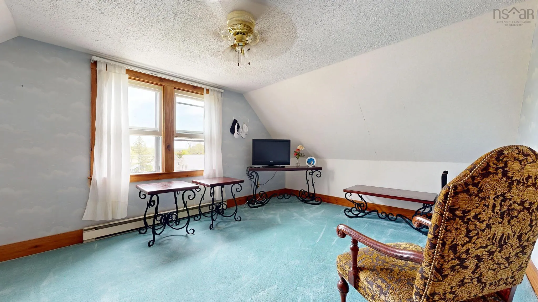 78 Pleasant Street, Mahone Bay, NS B0J 2E0, 5 Bedrooms Bedrooms, ,2 BathroomsBathrooms,Residential,For Sale,Pleasant,202513201