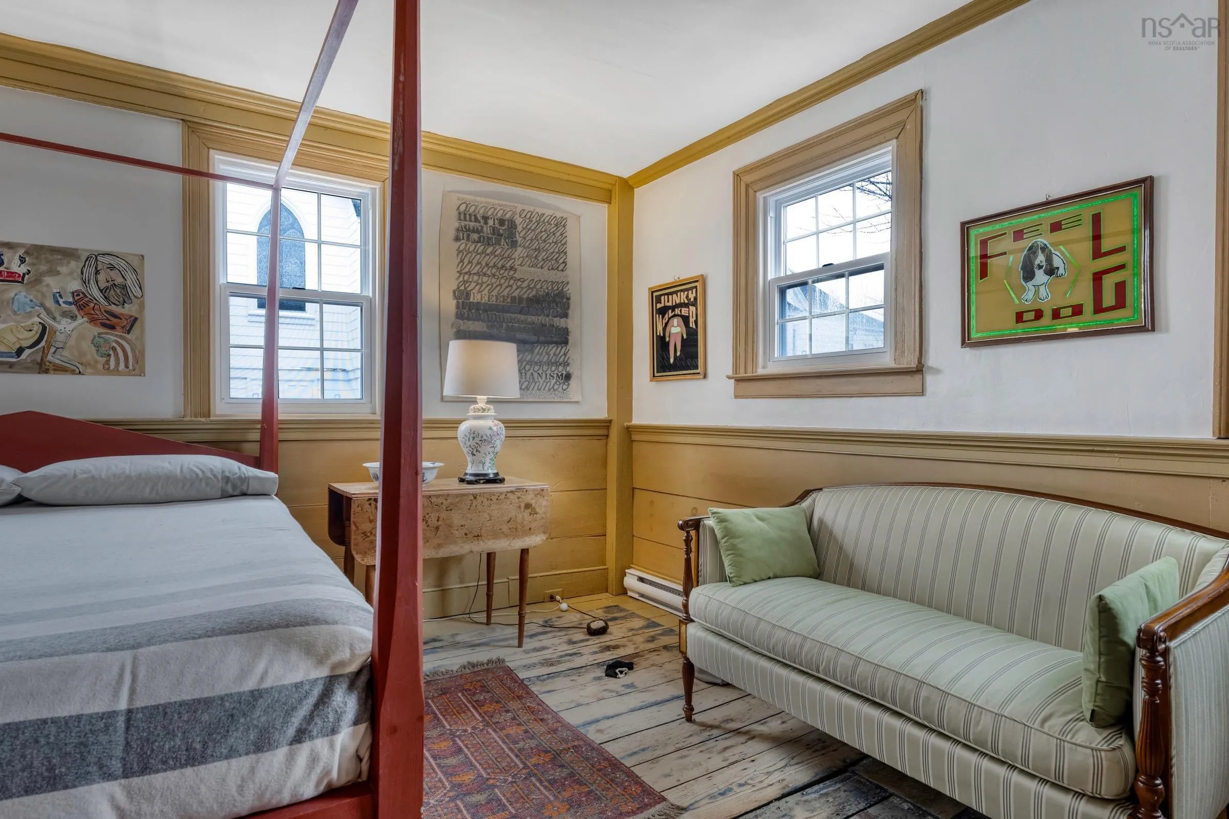 69 Fox Street, Lunenburg Ns B0j 2c0, ,Commercial Sale,For Sale,Fox,202506203