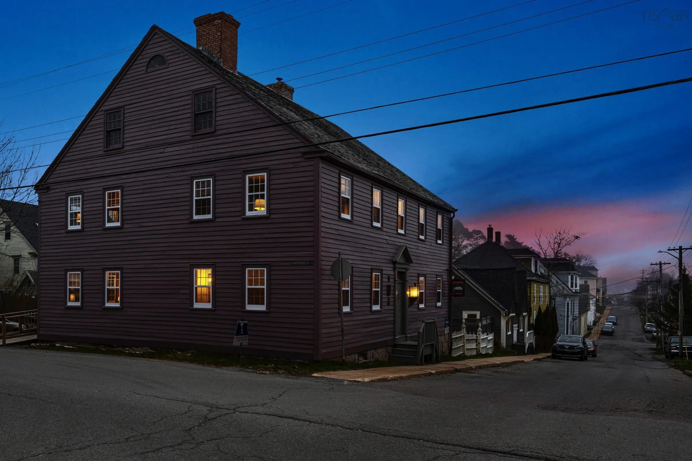 69 Fox Street, Lunenburg Ns B0j 2c0, ,Commercial Sale,For Sale,Fox,202506203