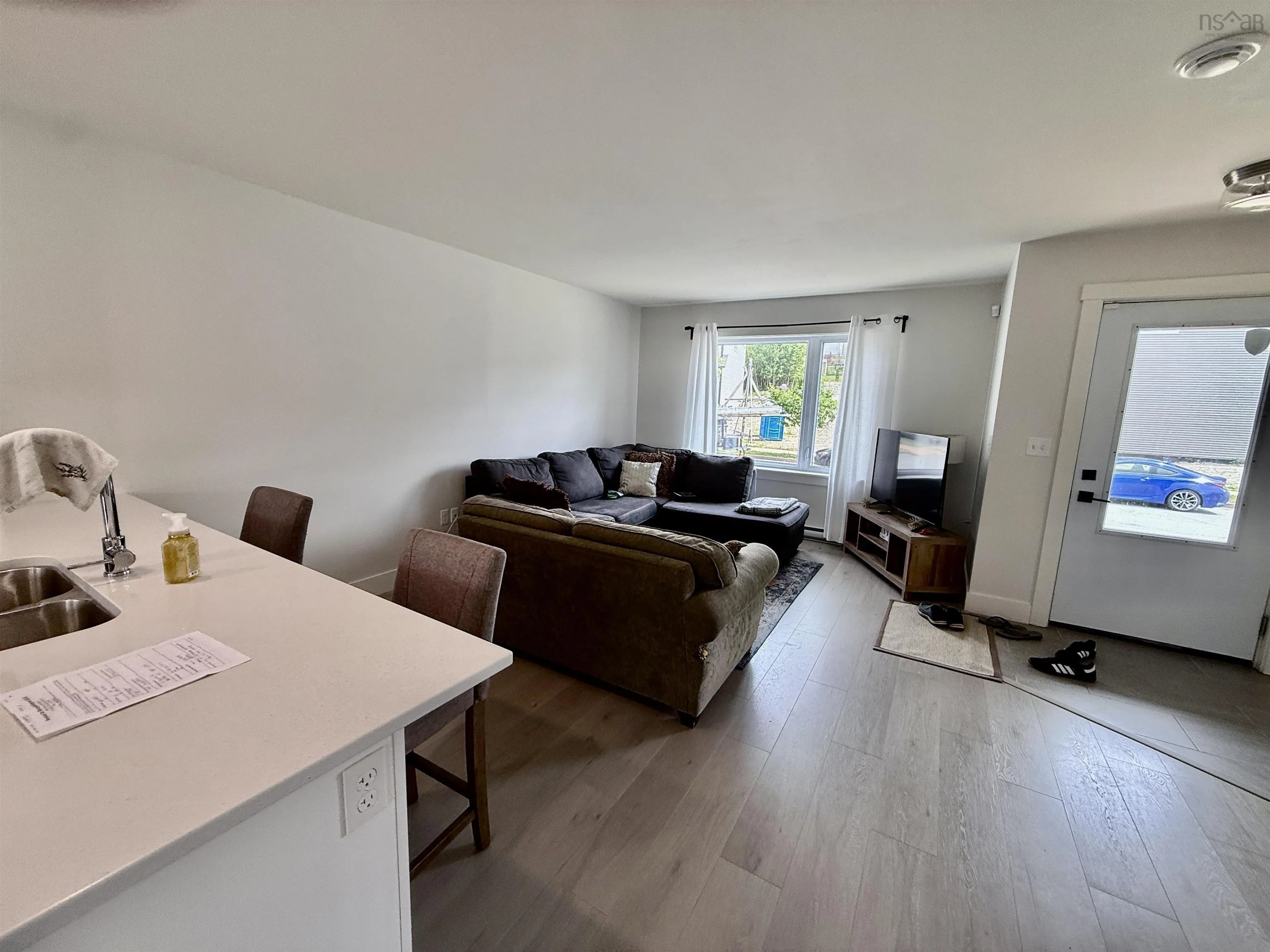 8 Quartz Drive, Halifax, NS B3P 0E4, 3 Bedrooms Bedrooms, ,4 BathroomsBathrooms,Residential,For Sale,Quartz,202518177