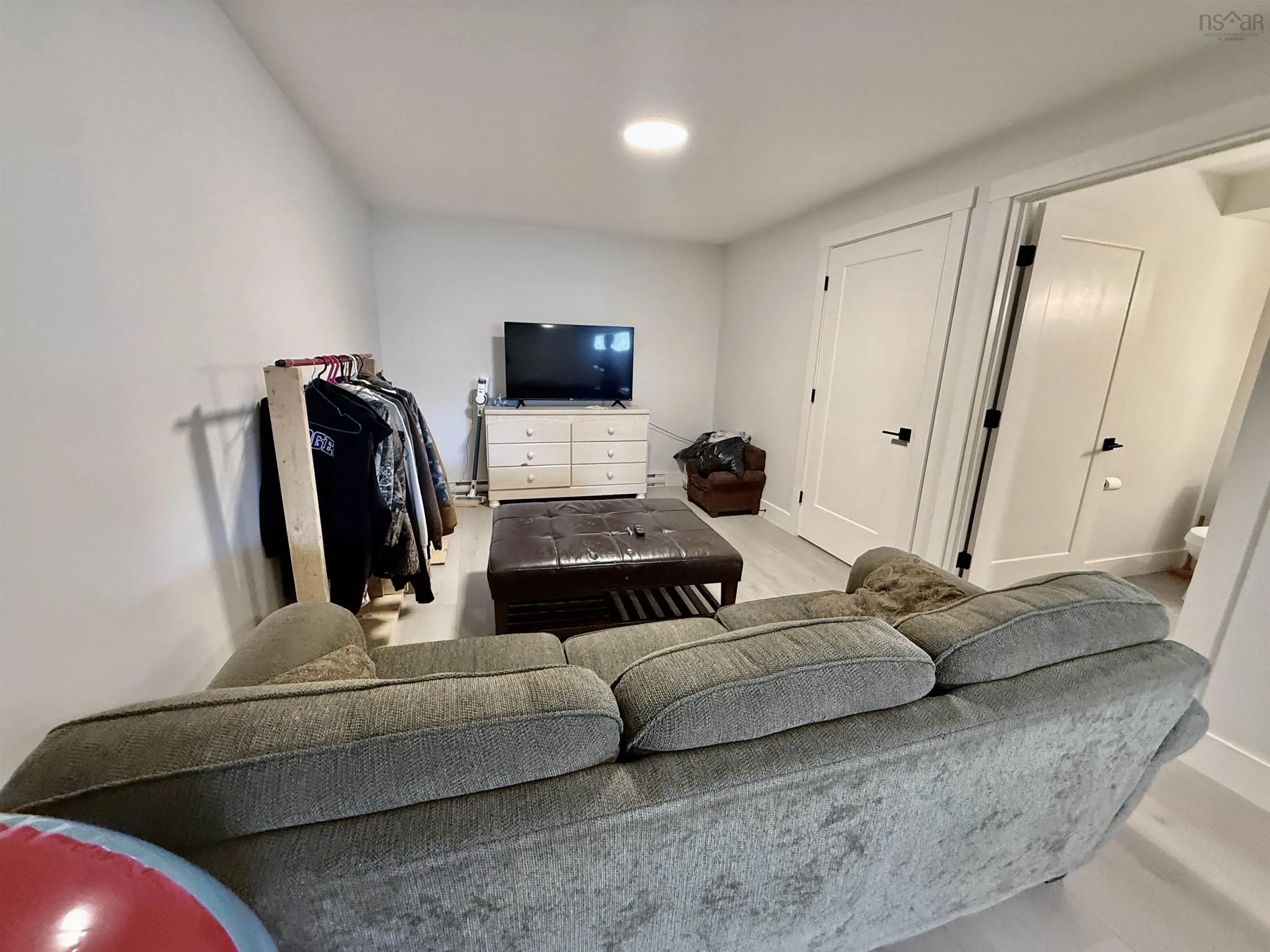 8 Quartz Drive, Halifax, NS B3P 0E4, 3 Bedrooms Bedrooms, ,4 BathroomsBathrooms,Residential,For Sale,Quartz,202518177