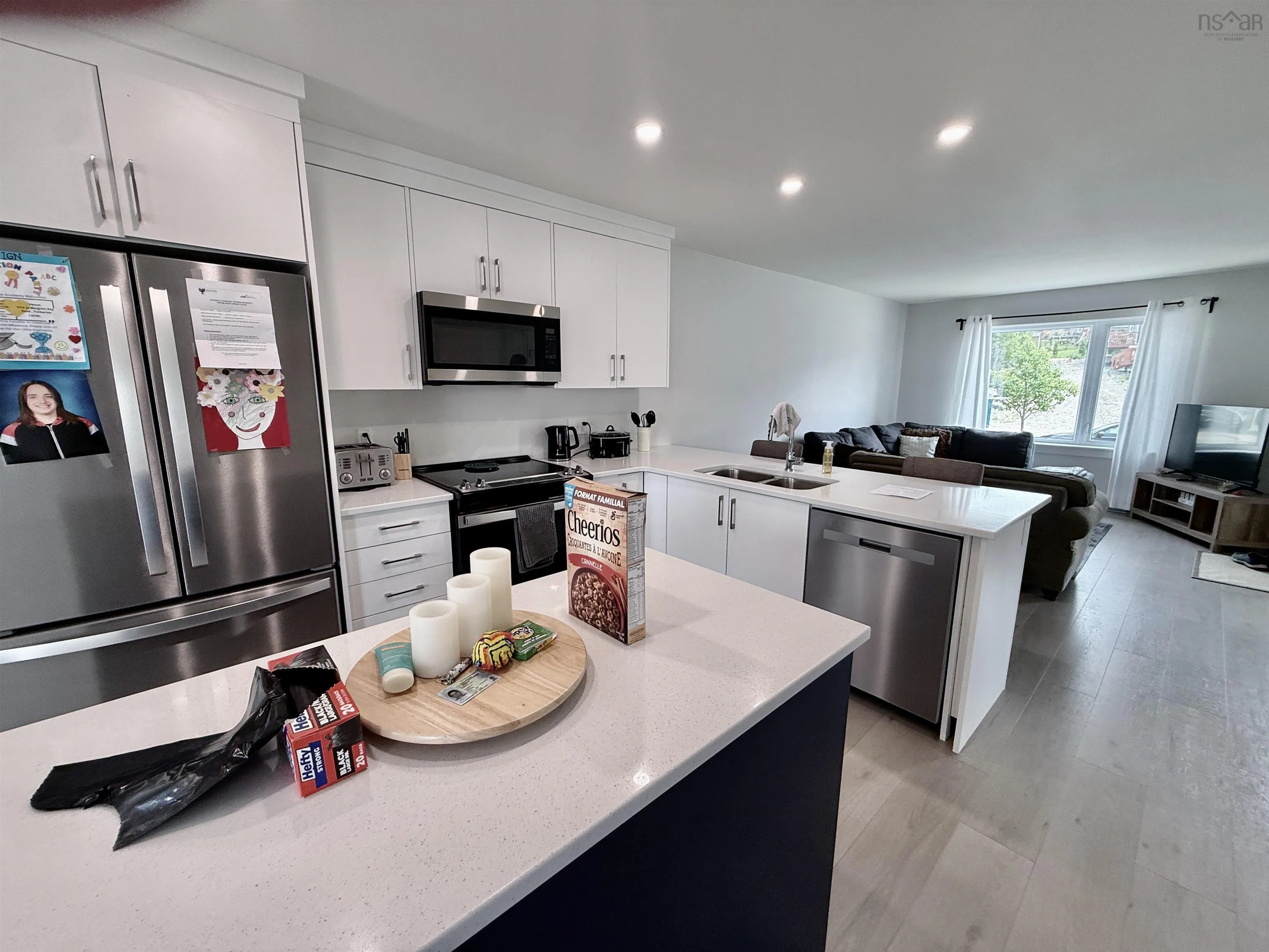 8 Quartz Drive, Halifax, NS B3P 0E4, 3 Bedrooms Bedrooms, ,4 BathroomsBathrooms,Residential,For Sale,Quartz,202518177