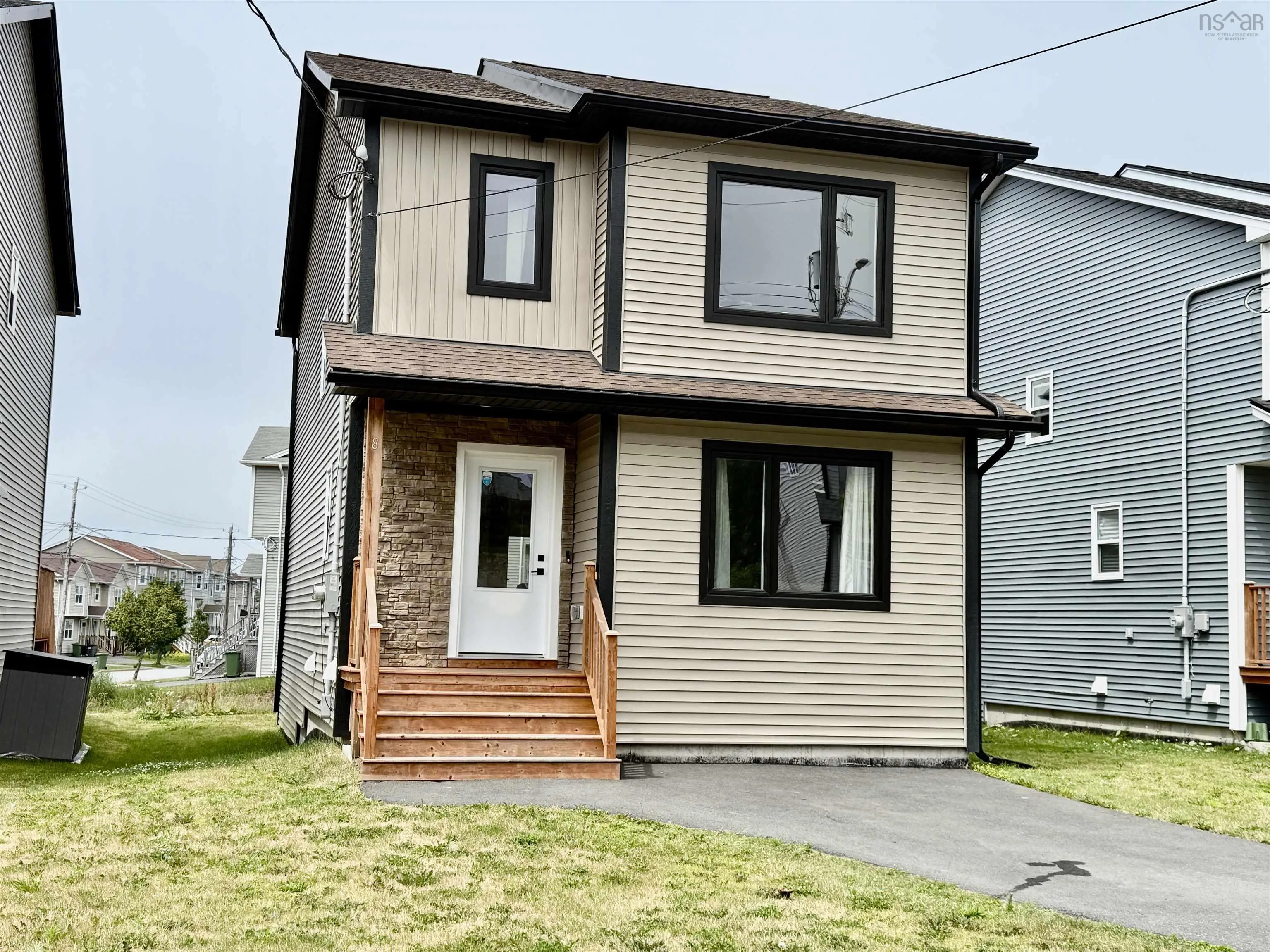 8 Quartz Drive, Halifax, NS B3P 0E4, 3 Bedrooms Bedrooms, ,4 BathroomsBathrooms,Residential,For Sale,Quartz,202518177