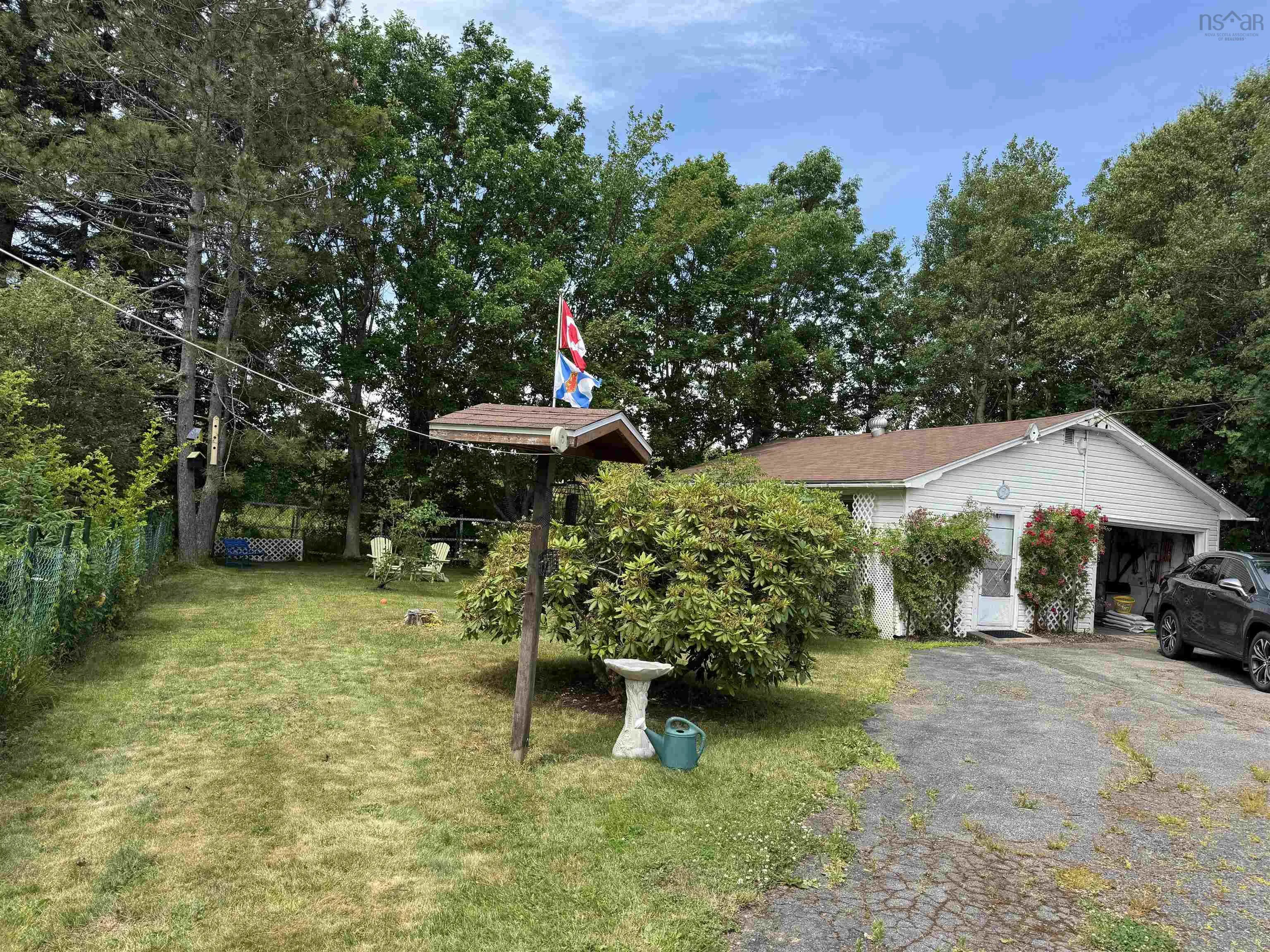96 Forrest Street, Sydney Mines, NS B1V 2B5, 2 Bedrooms Bedrooms, ,1 BathroomBathrooms,Residential,For Sale,Forrest,202517734
