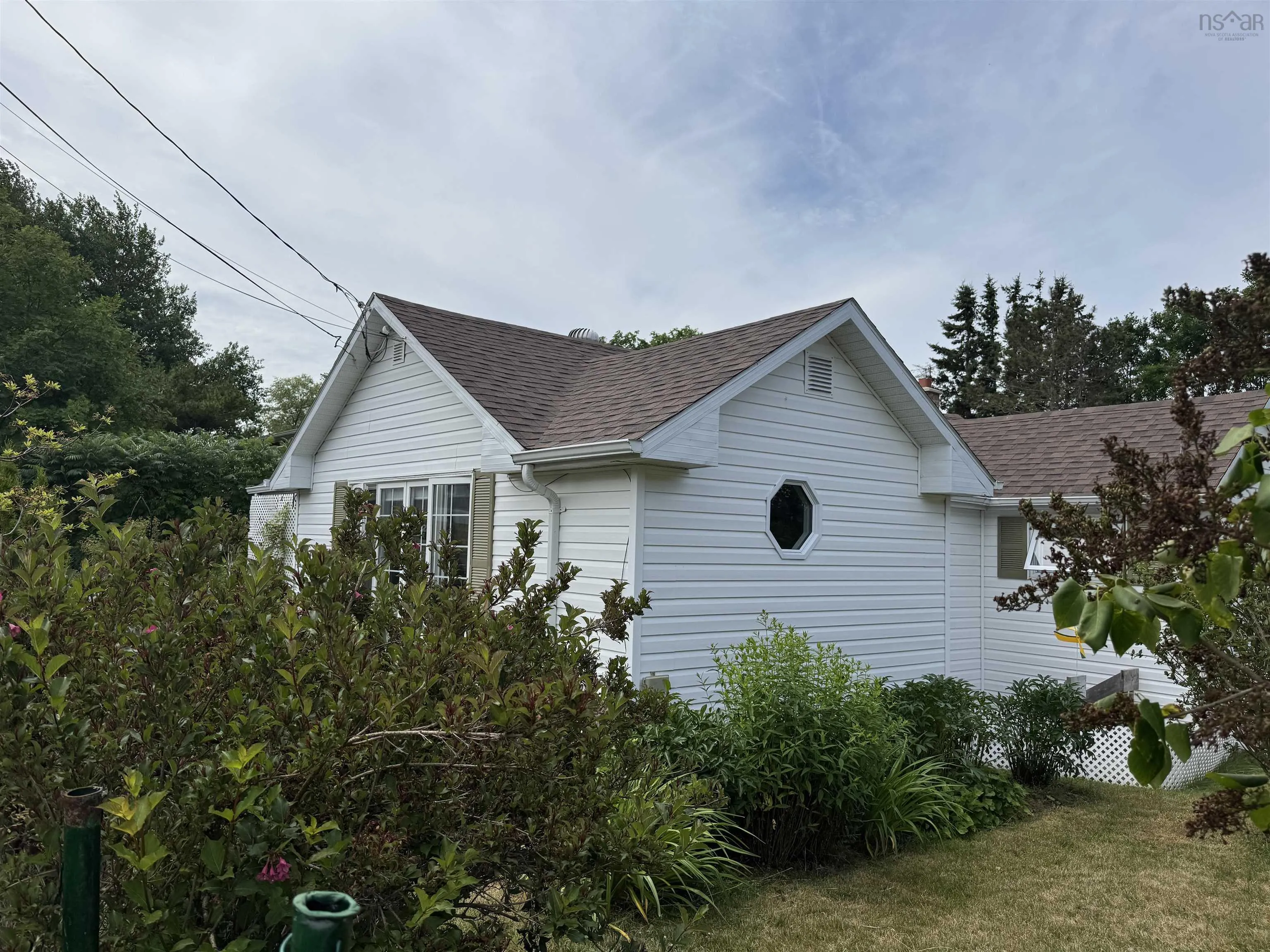 96 Forrest Street, Sydney Mines, NS B1V 2B5, 2 Bedrooms Bedrooms, ,1 BathroomBathrooms,Residential,For Sale,Forrest,202517734