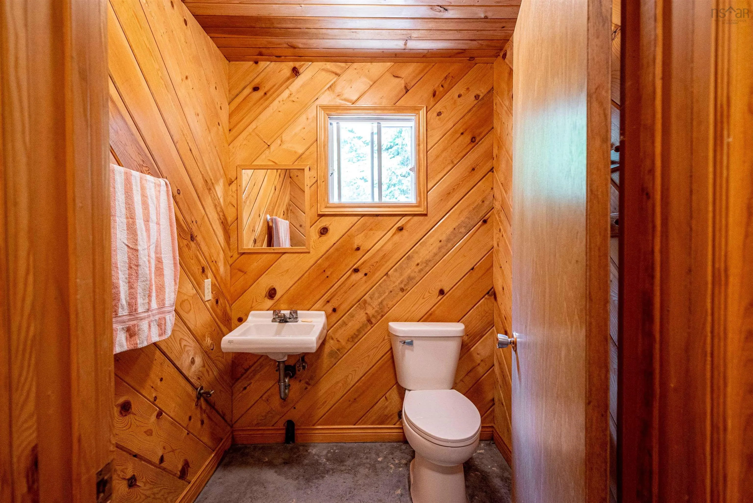 39 Cedar Drive, Stellarton, NS B0K 1S0, 4 Bedrooms Bedrooms, ,2 BathroomsBathrooms,Residential,For Sale,Cedar,202522348