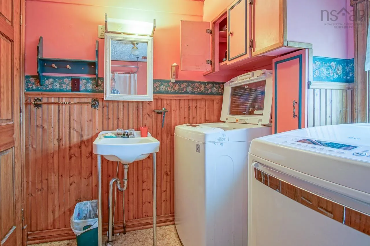 22 Pent Road, Harbourville, NS B0P 1E0, 3 Bedrooms Bedrooms, ,1 BathroomBathrooms,Residential,For Sale,Pent,202511036
