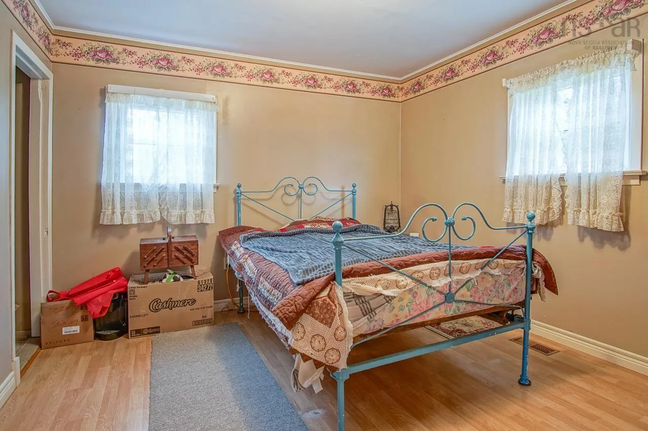 22 Pent Road, Harbourville, NS B0P 1E0, 3 Bedrooms Bedrooms, ,1 BathroomBathrooms,Residential,For Sale,Pent,202511036