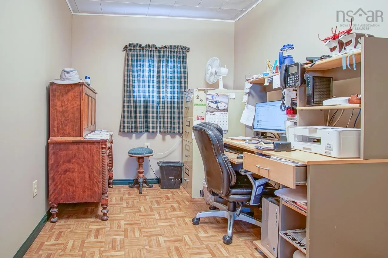 22 Pent Road, Harbourville, NS B0P 1E0, 3 Bedrooms Bedrooms, ,1 BathroomBathrooms,Residential,For Sale,Pent,202511036