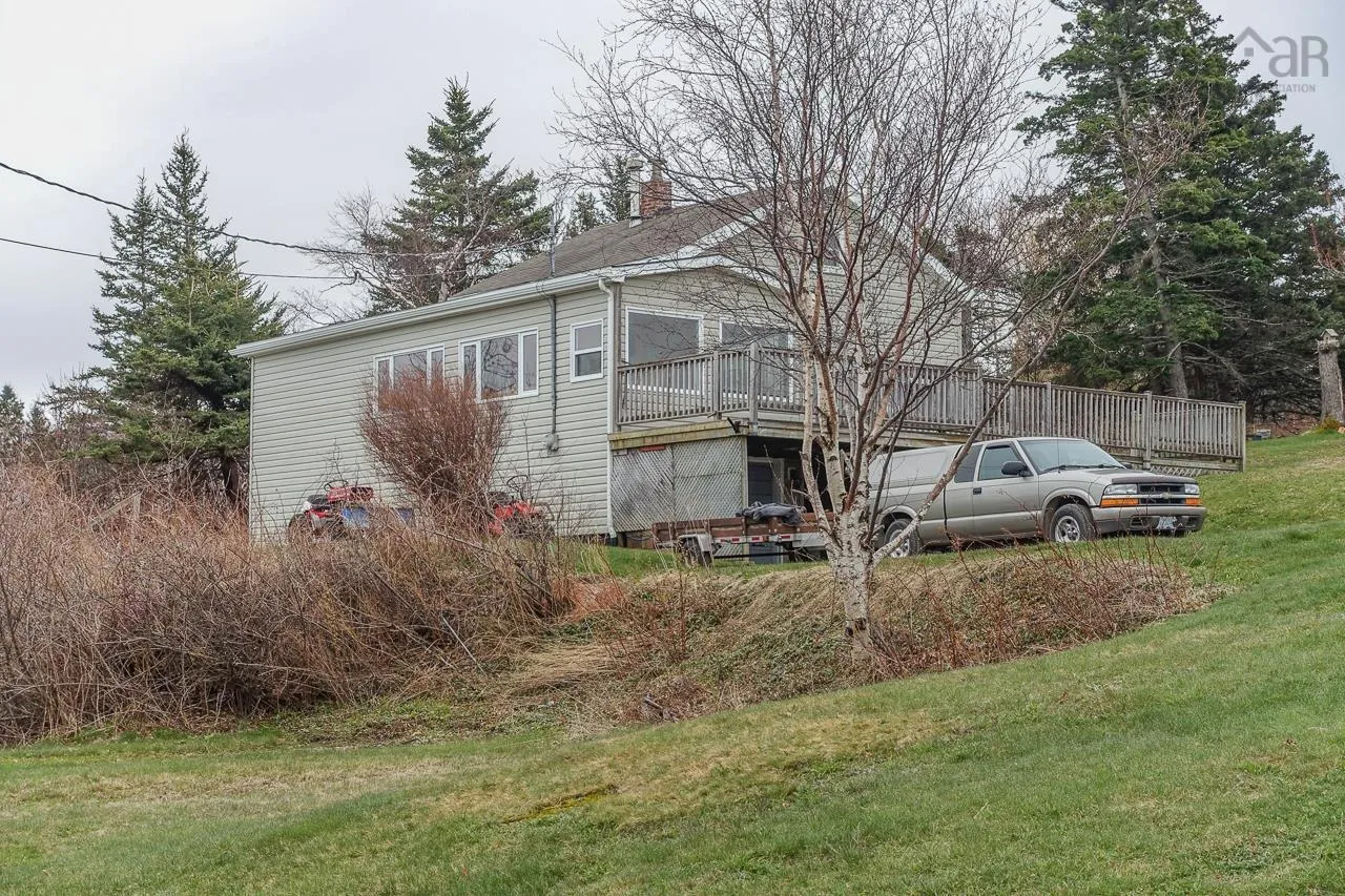 22 Pent Road, Harbourville, NS B0P 1E0, 3 Bedrooms Bedrooms, ,1 BathroomBathrooms,Residential,For Sale,Pent,202511036