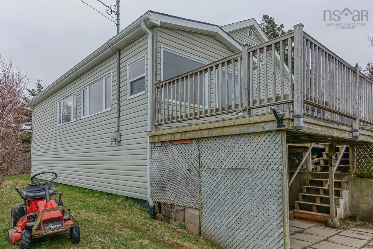 22 Pent Road, Harbourville, NS B0P 1E0, 3 Bedrooms Bedrooms, ,1 BathroomBathrooms,Residential,For Sale,Pent,202511036