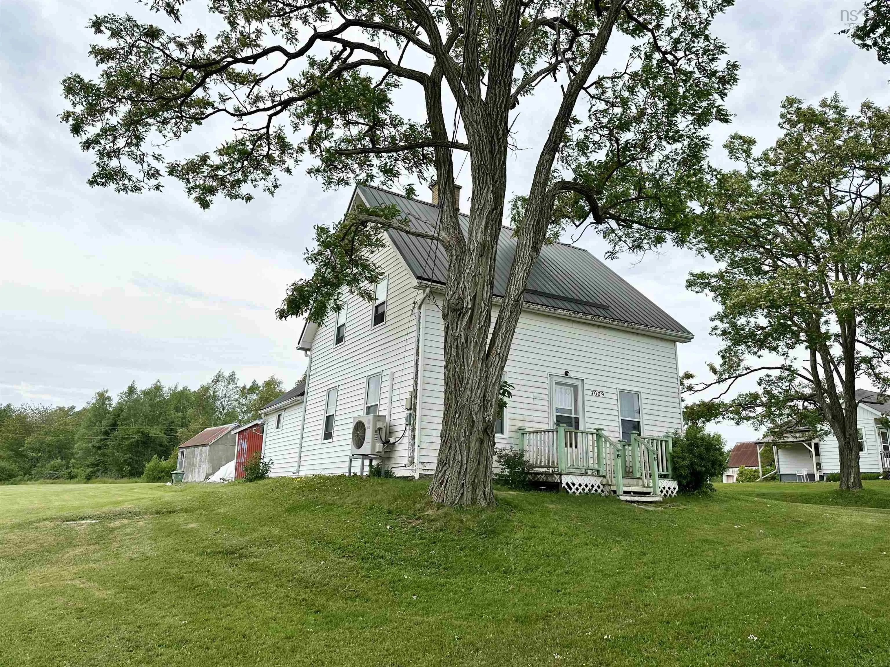 7009 Highway 354, Noel Road, NS B0N 1T0, 4 Bedrooms Bedrooms, ,1 BathroomBathrooms,Residential,For Sale,Highway 354,202515460