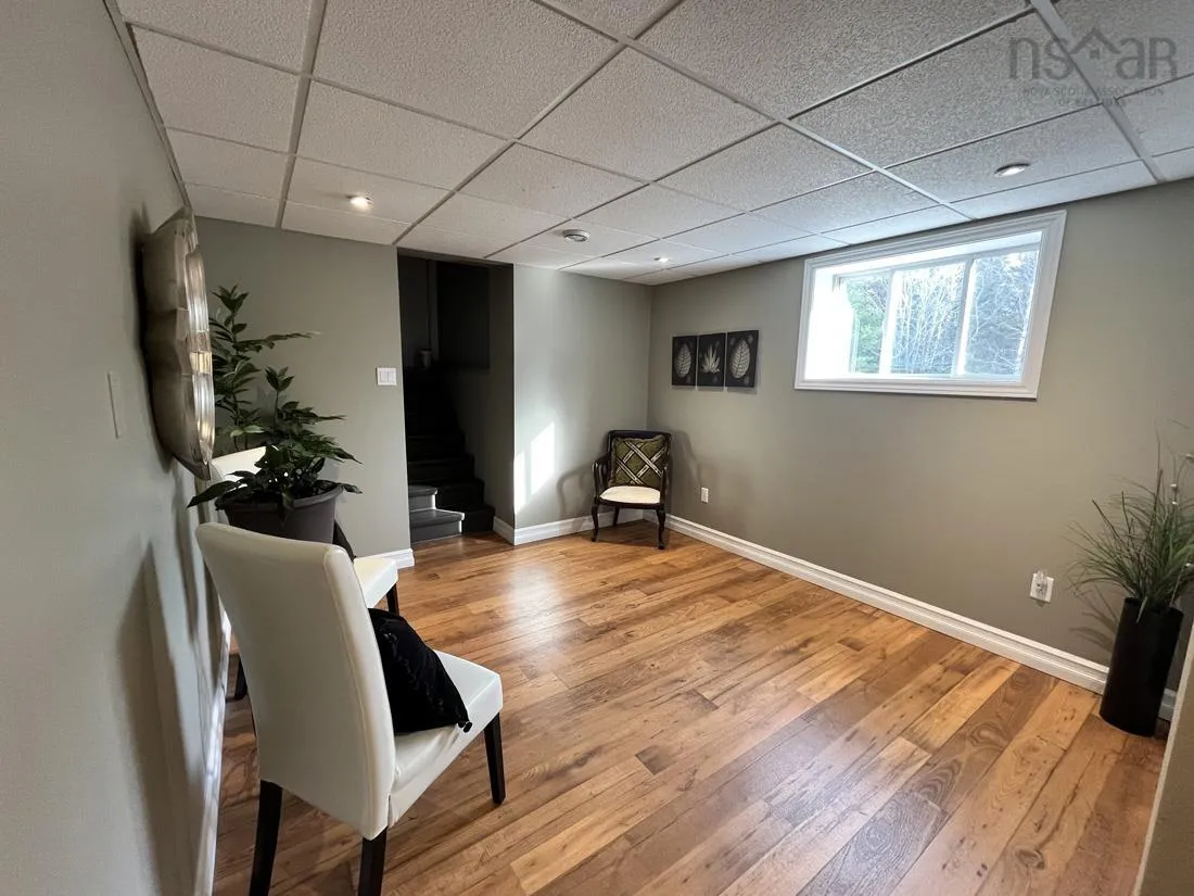 60 Kristin Court, Mira Road Ns B1m 1c5, 4 Bedrooms Bedrooms, ,4 BathroomsBathrooms,Residential,For Sale,Kristin,202505197