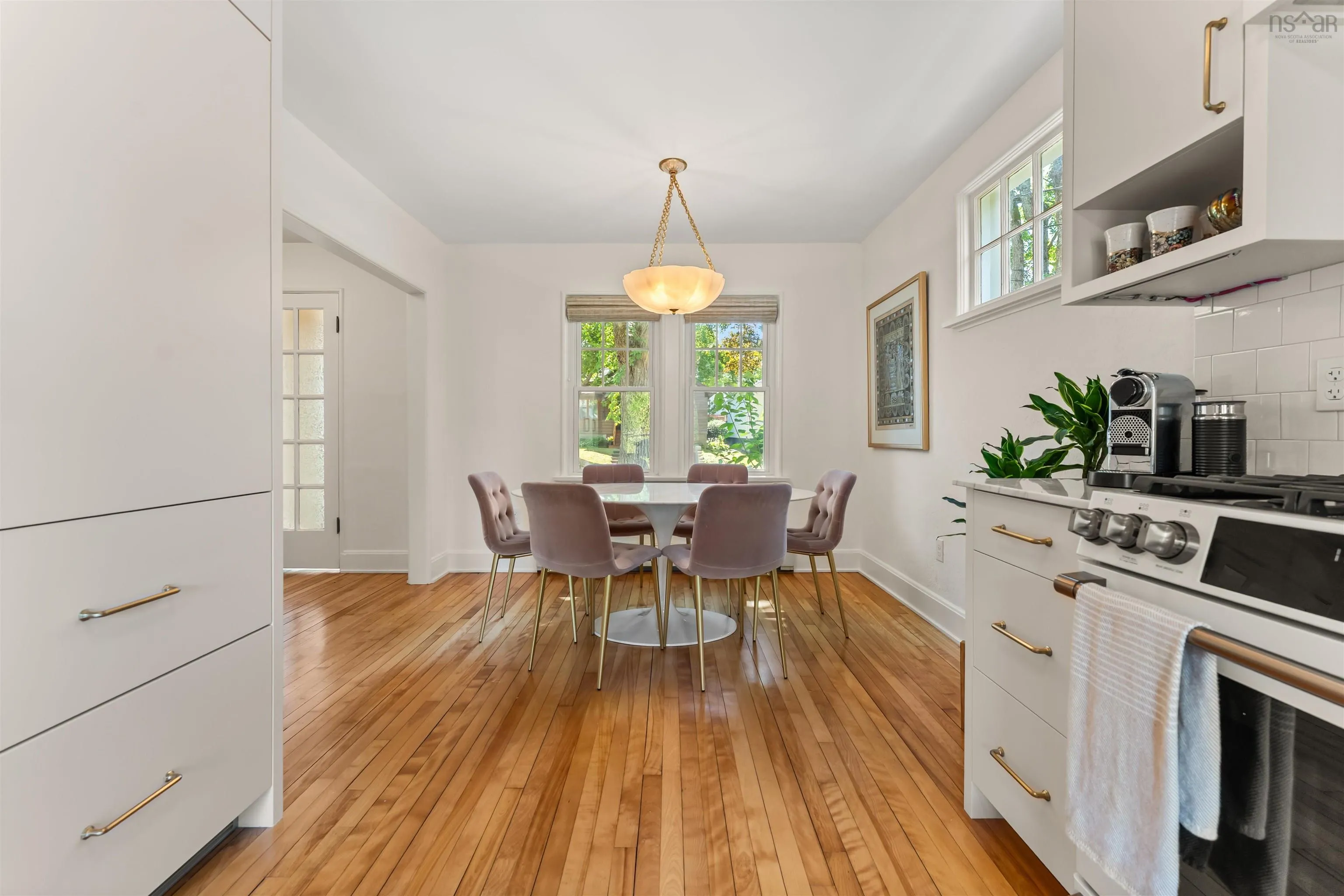 6347 London Street, Halifax, NS B3L 1X2, 3 Bedrooms Bedrooms, ,2 BathroomsBathrooms,Residential,For Sale,London,202521226